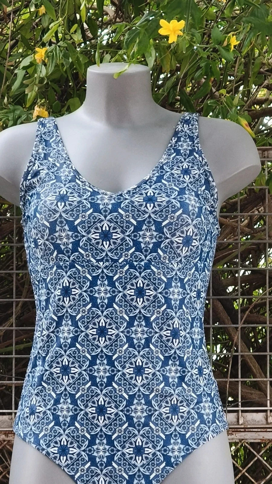 Bañador de una pieza con estampado geométrico azul 🌈 – Vintage Love – taille S / 36 / 8 2