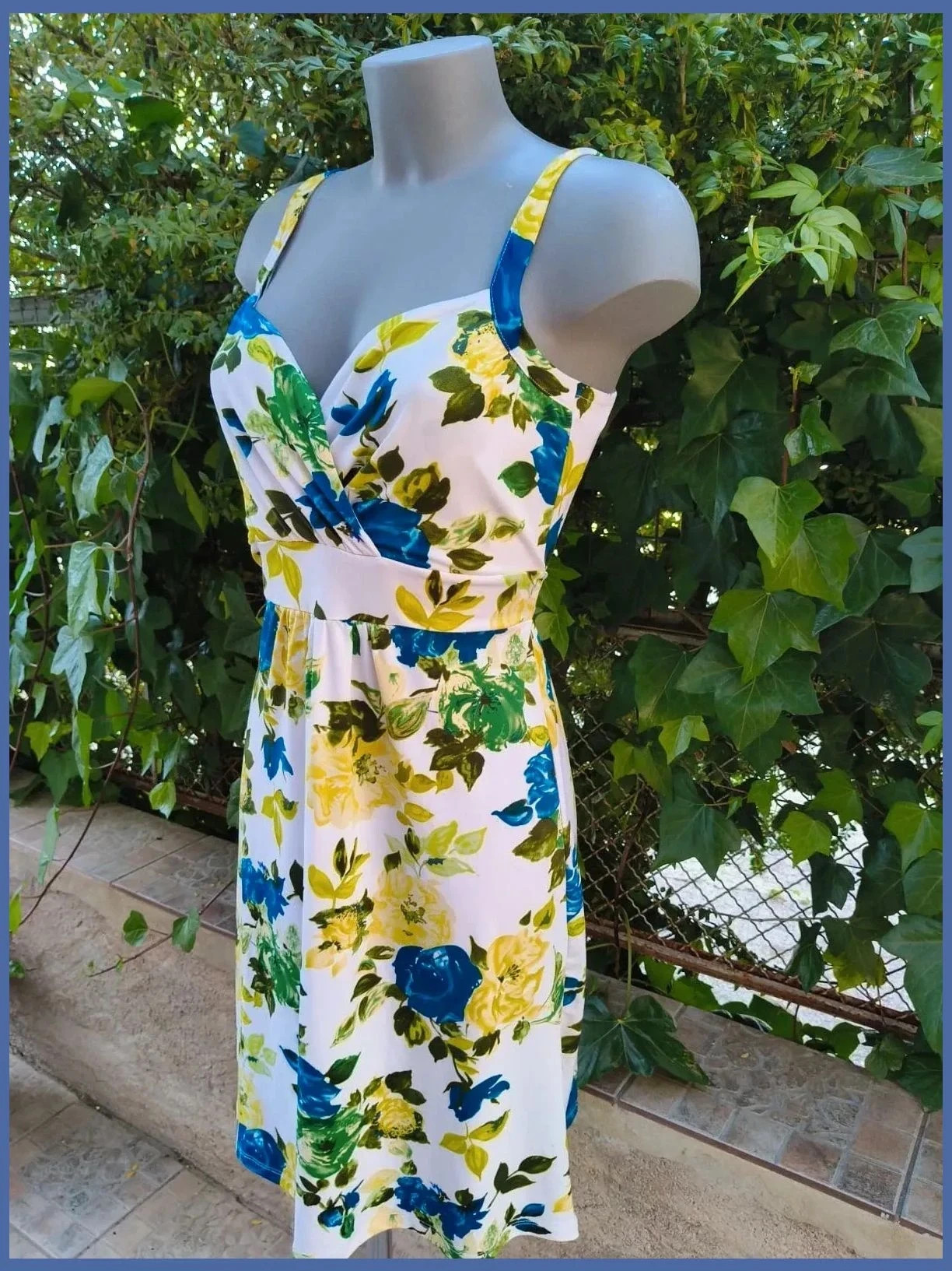 Vestido Midi Playero de Flores - Talla M 🌈 – La Boutique – taille M / 38 / 10 4