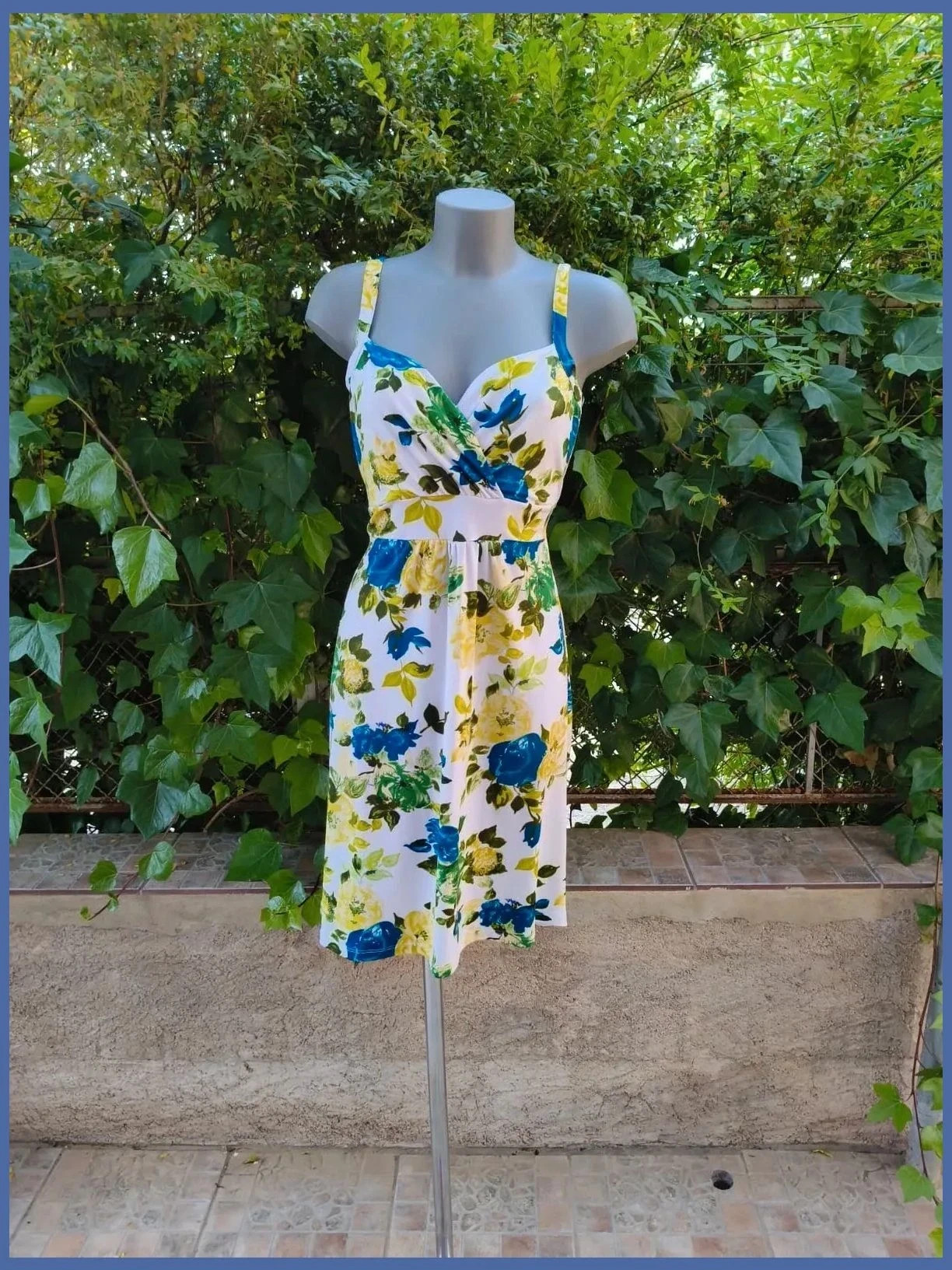 Vestido Midi Playero de Flores - Talla M 🌈 – La Boutique – taille M / 38 / 10