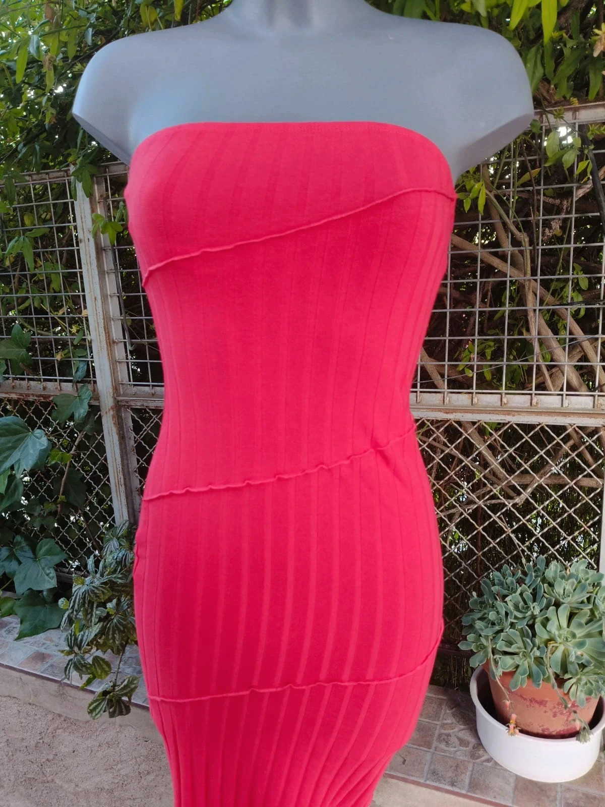 Vestido Palabra de Honor Rojo Canalé 🌈 – La Boutique – taille S / 36 / 8 3