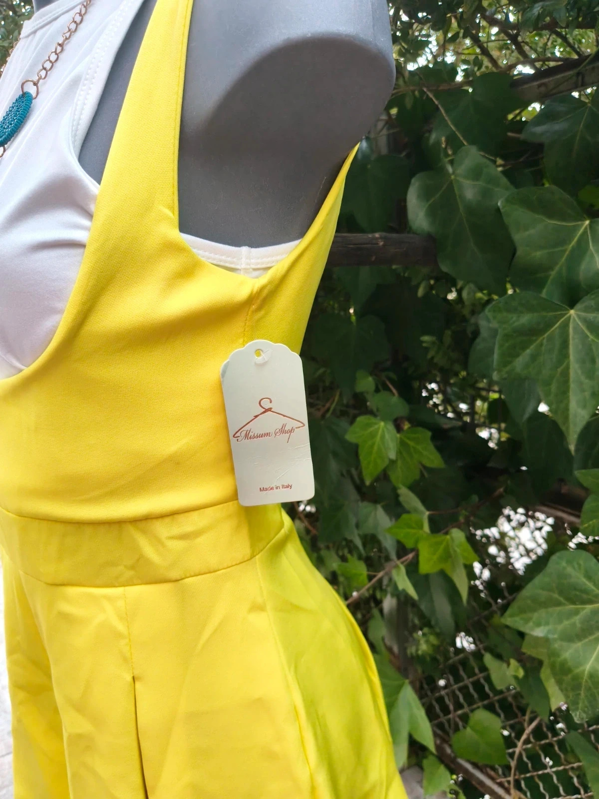 Mono Corto Amarillo con Vuelo 🌈 – La Boutique – taille Taille unique 4