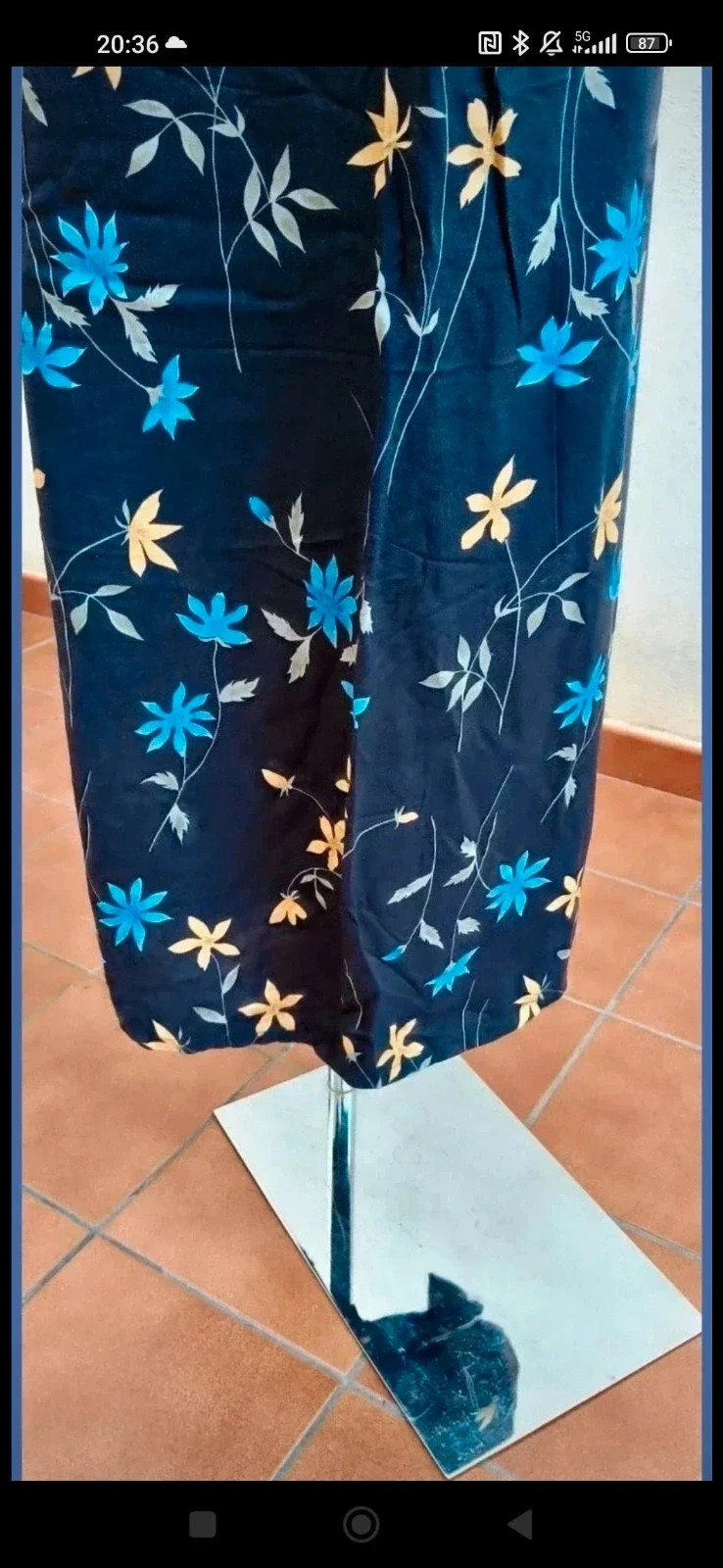 Falda Larga Azul Marino con Estampado Floral - Sag Harbor Woman (Talla Plus / 1X) 🌈 – SAG HARBOR – taille XXL / 44 / 16 4