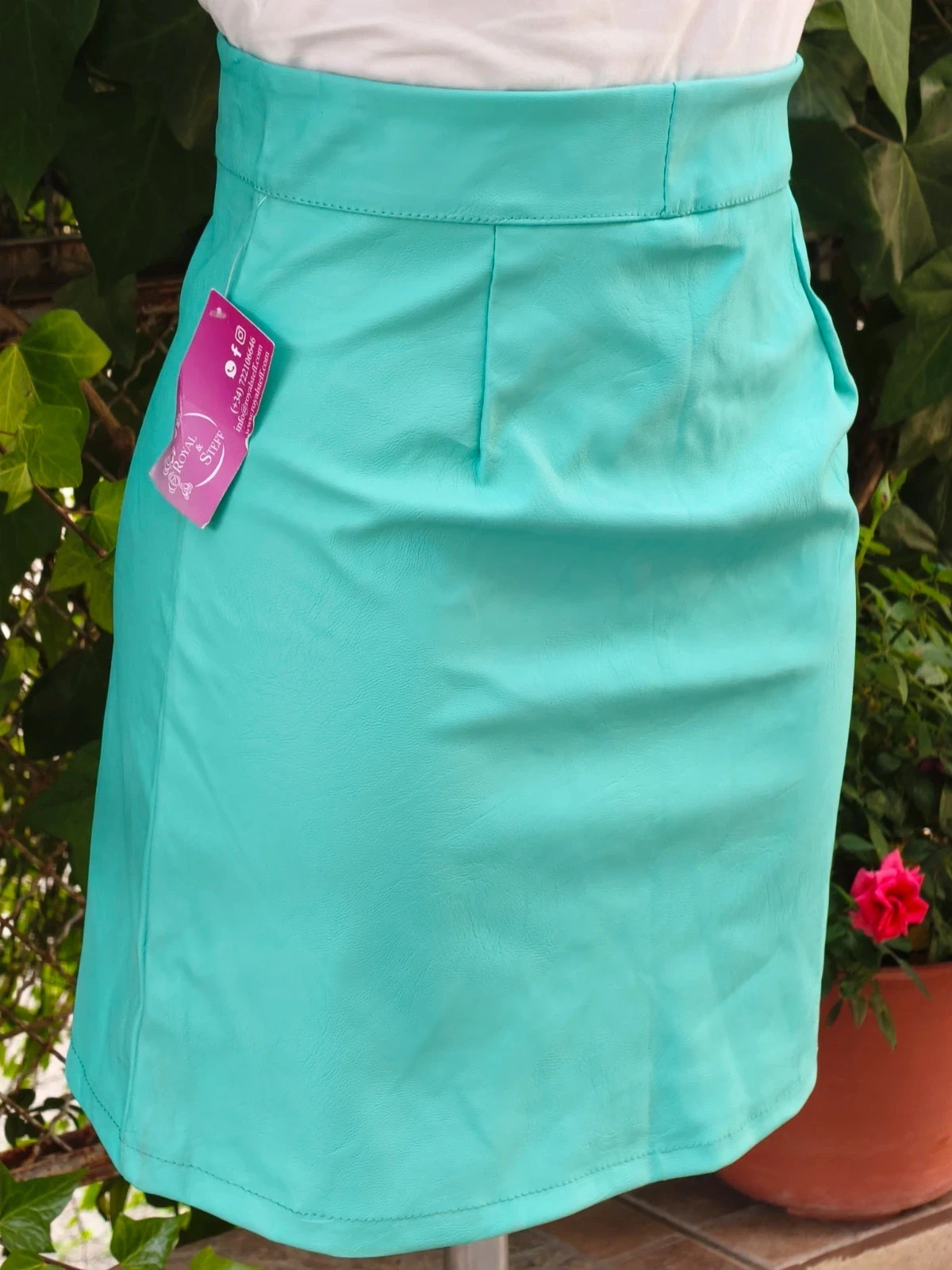 Mono falda verde agua polipiel 🌈 – La Boutique – taille L / 40 / 12 5