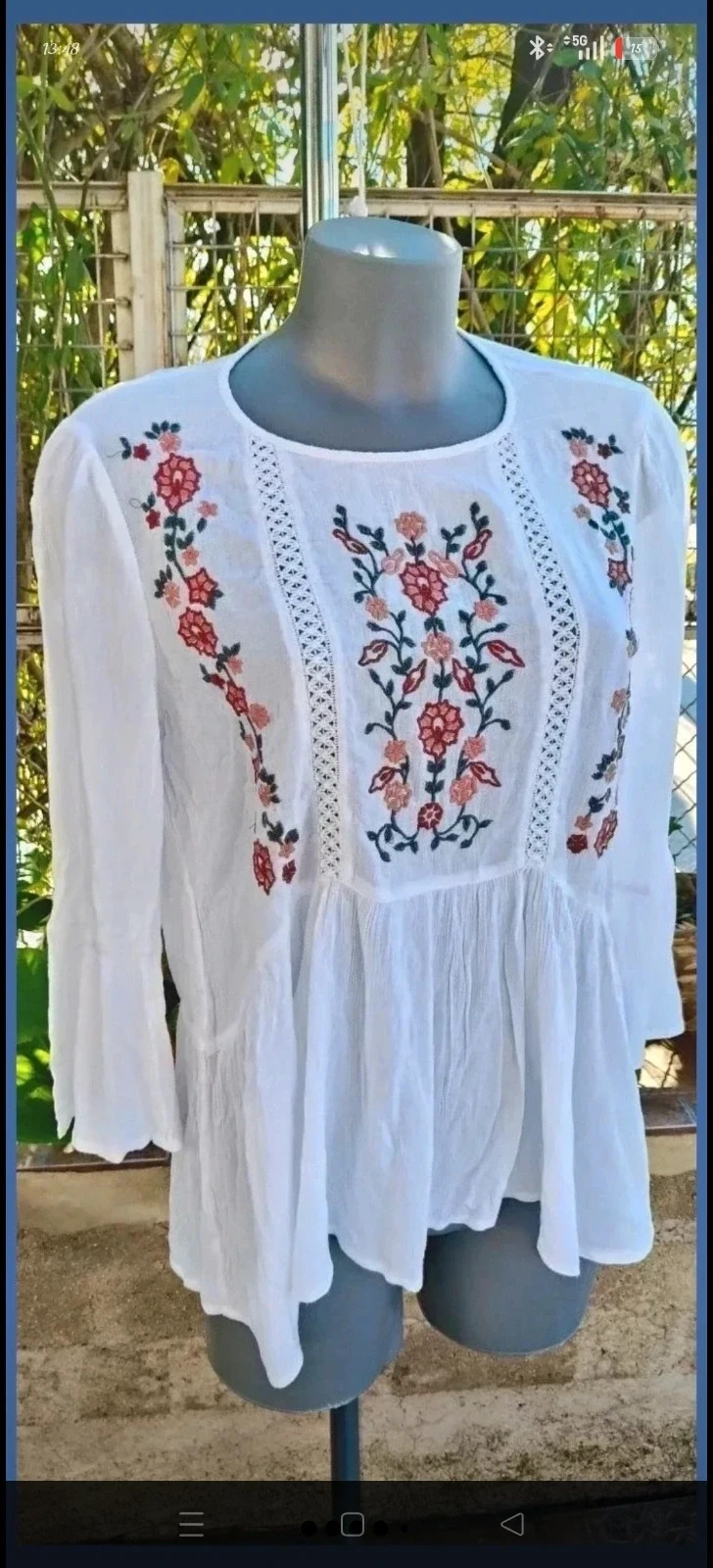Blusa blanca con bordados florales 🌈 – Boutique Bohéme – taille M / 38 / 10 3