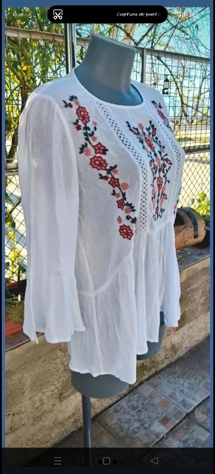 Blusa blanca con bordados florales 🌈 – Boutique Bohéme – taille M / 38 / 10 5