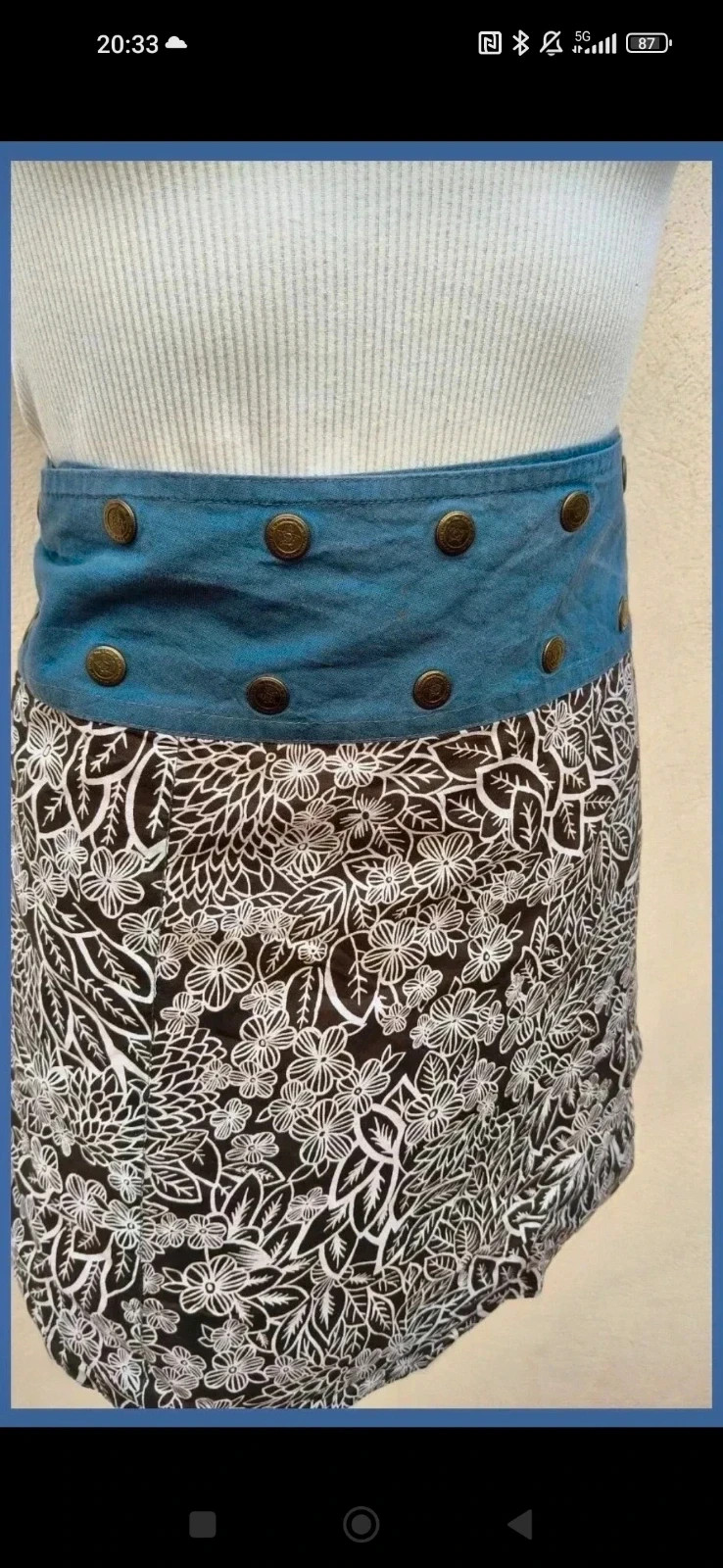 Falda Corta Estampada con Cintura de Botones 🌈 – La Boutique – taille M / 38 / 10 3