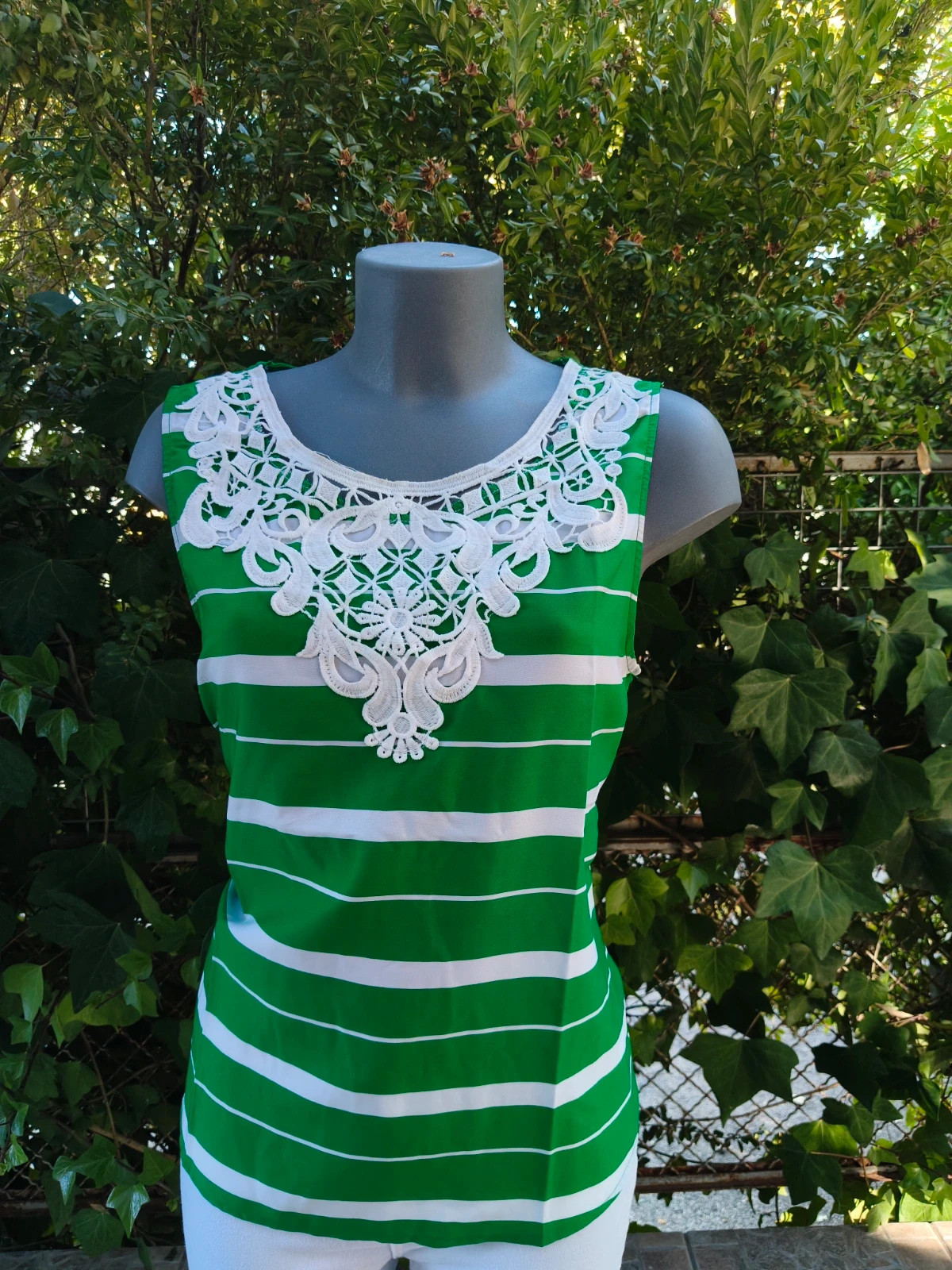 Blusa de rayas verde y blanca con detalle de encaje FMM 🌈 – FMM – taille XL / 42 / 14 3