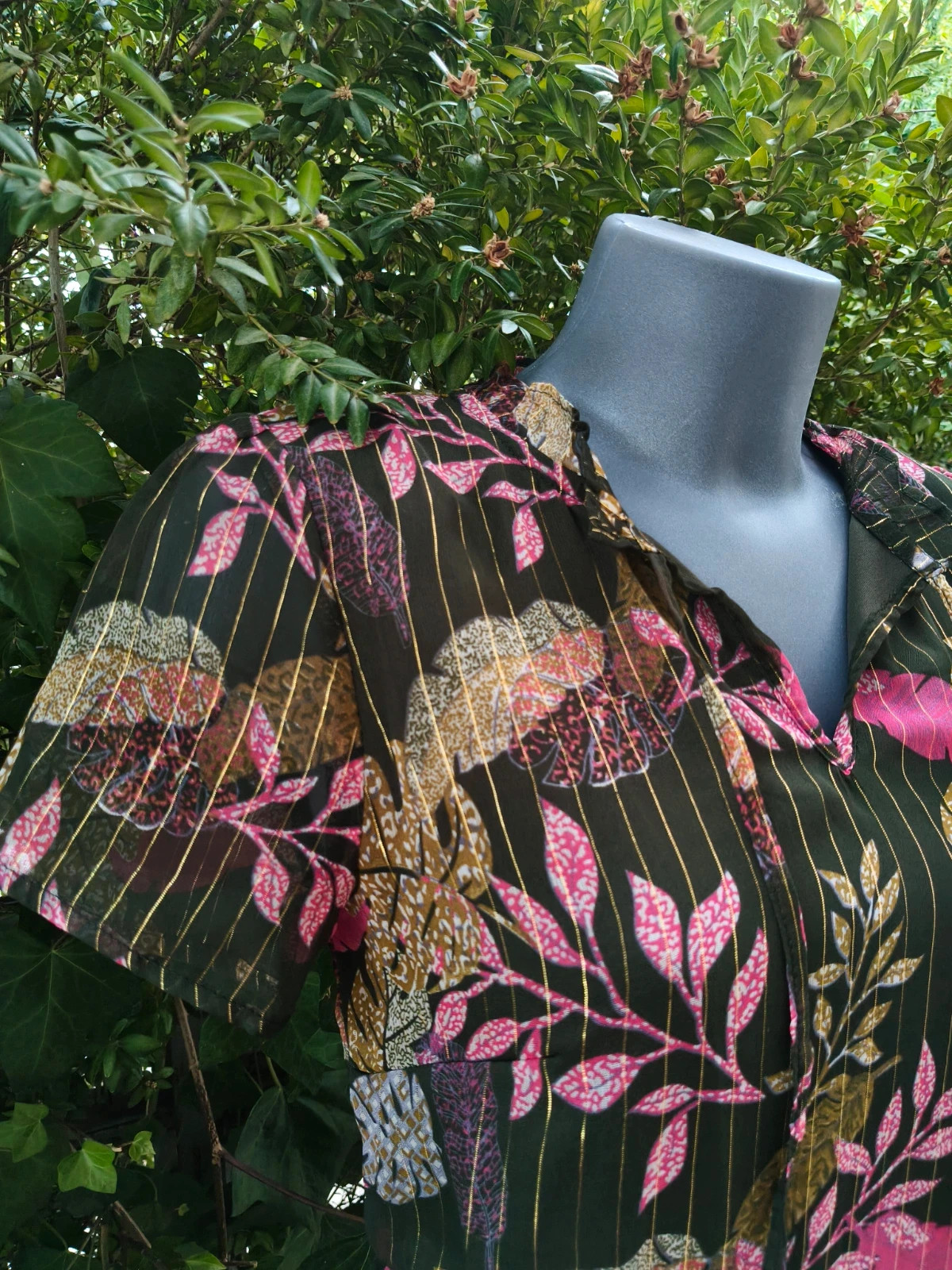 Vestido corto estampado tropical con hilos dorados 🌈 – Blancheporte – taille L / 40 / 12 5