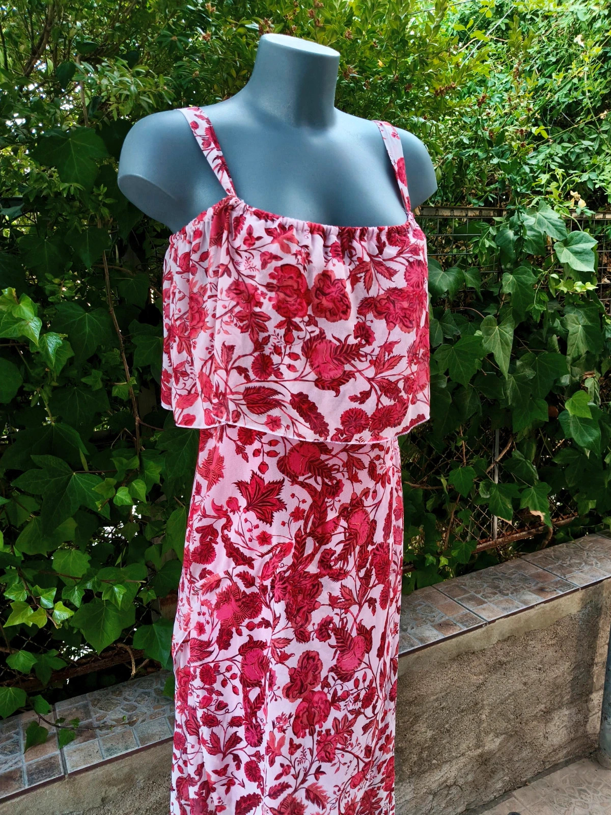 Vestido rosa con estampado floral rojo 🌈 – Summer – taille L / 40 / 12 5