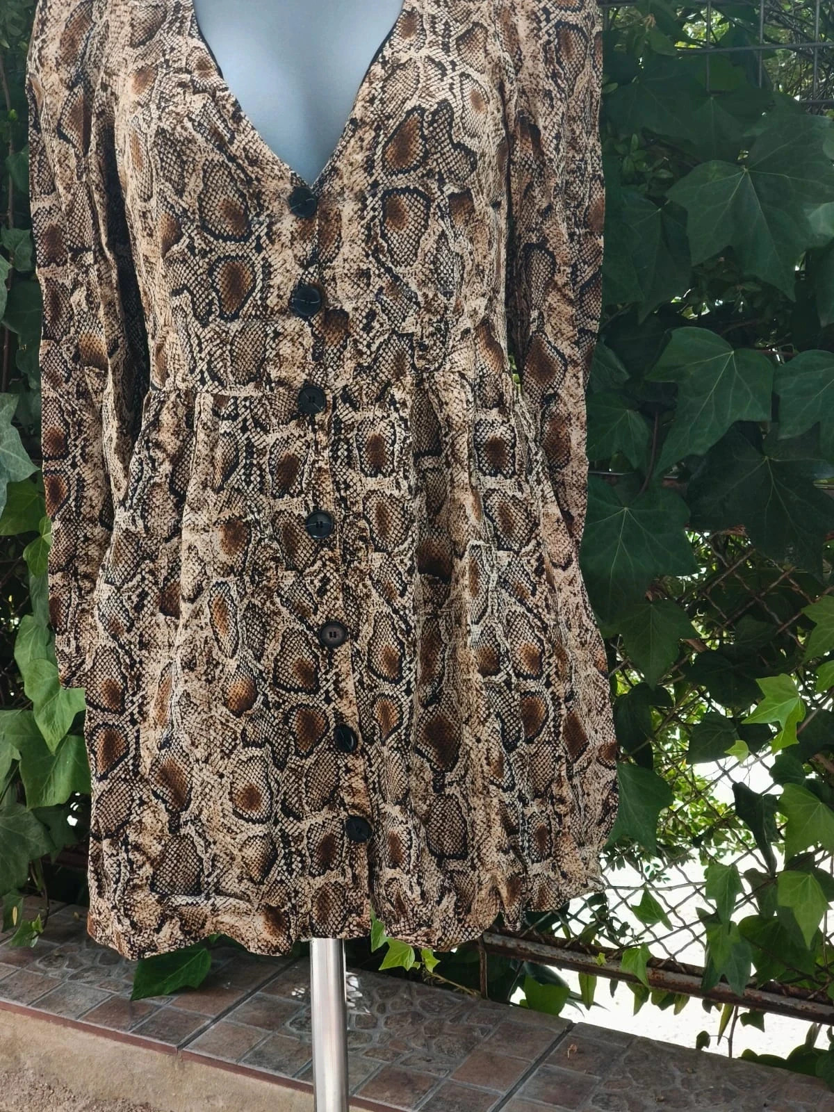 Vestido Corto de Zara TRF con Estampado de Serpiente 🐍 – Zara – taille S / 36 / 8 5