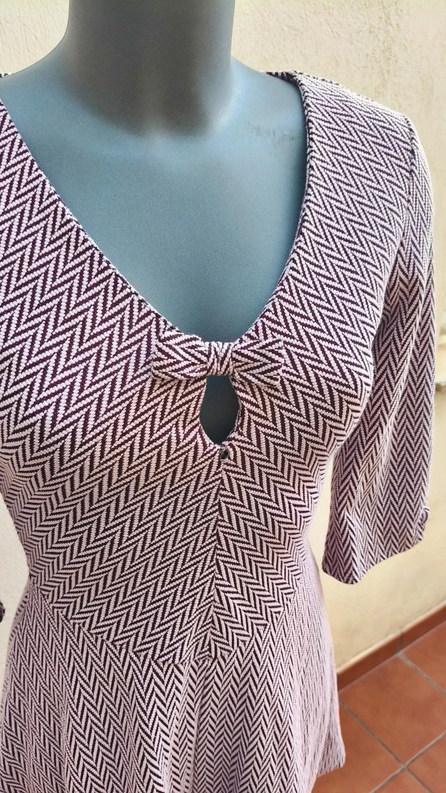 Vestido corto estampado geométrico 🌈 – Fórmula Joven – taille S / 36 / 8 5