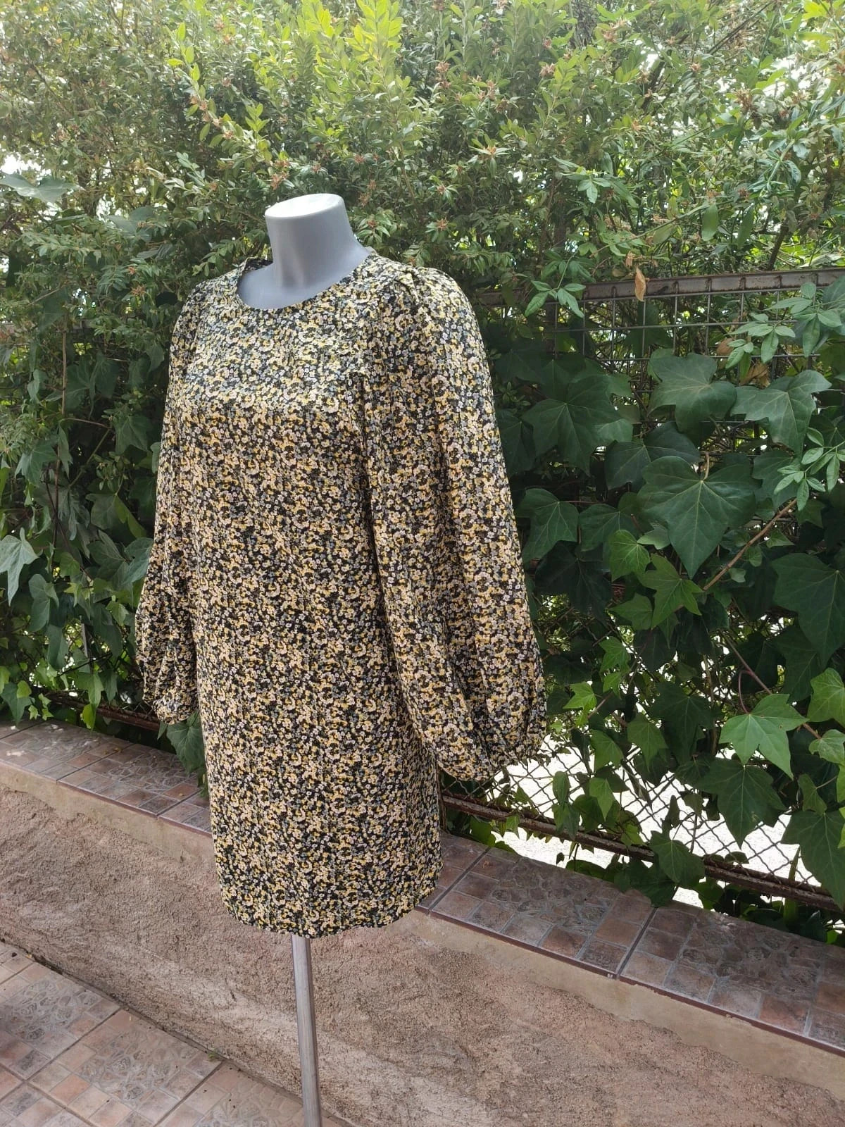 Vestido Corto de Flores - H&M (Talla M) 🌈 – H&M – taille M / 38 / 10 3