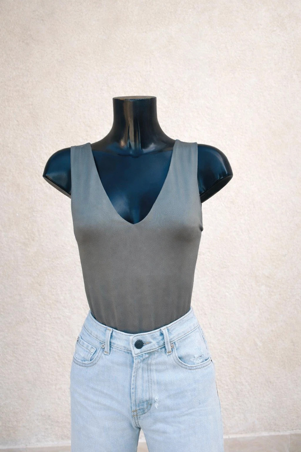 Body verde caqui con escote en V 🌈 – Zara – taille XL / 42 / 14
