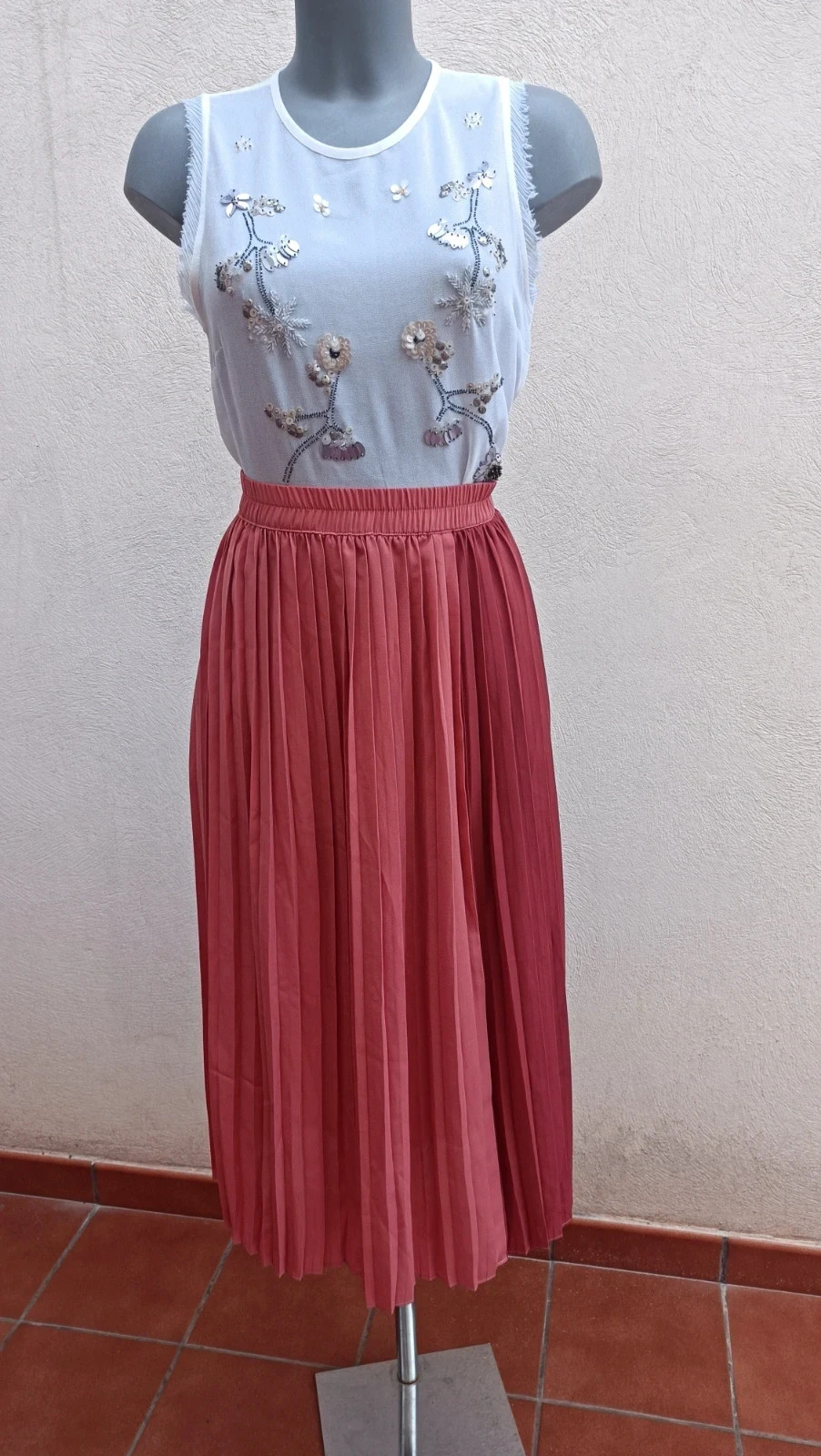 Falda MIDI plisada Ichi 🌈