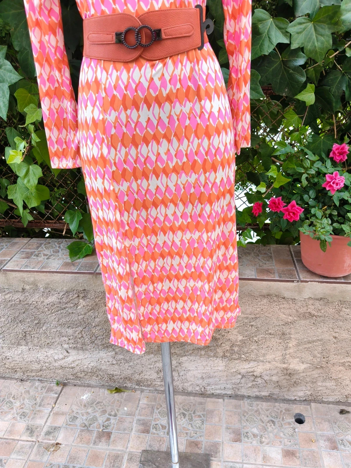 Vestido ajustado estampado vintage Ineo Couture 🌈 – Ineo Couture – taille M / 38 / 10 3