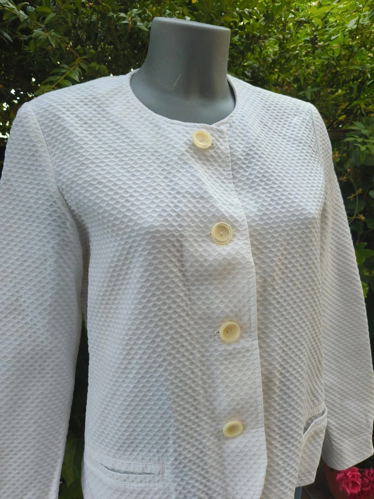 Chaqueta Blazer Blanca Texturizada (Estilo Seersucker / Piqué) Hermosa chaqueta 🌈 – Vintage Boutique – taille M / 38 / 10 3