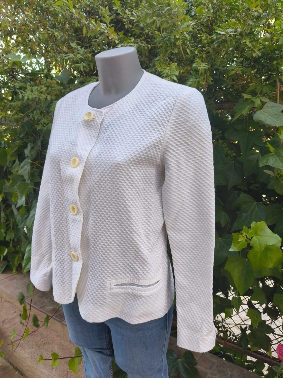 Chaqueta Blazer Blanca Texturizada (Estilo Seersucker / Piqué) Hermosa chaqueta 🌈 – Vintage Boutique – taille M / 38 / 10 4