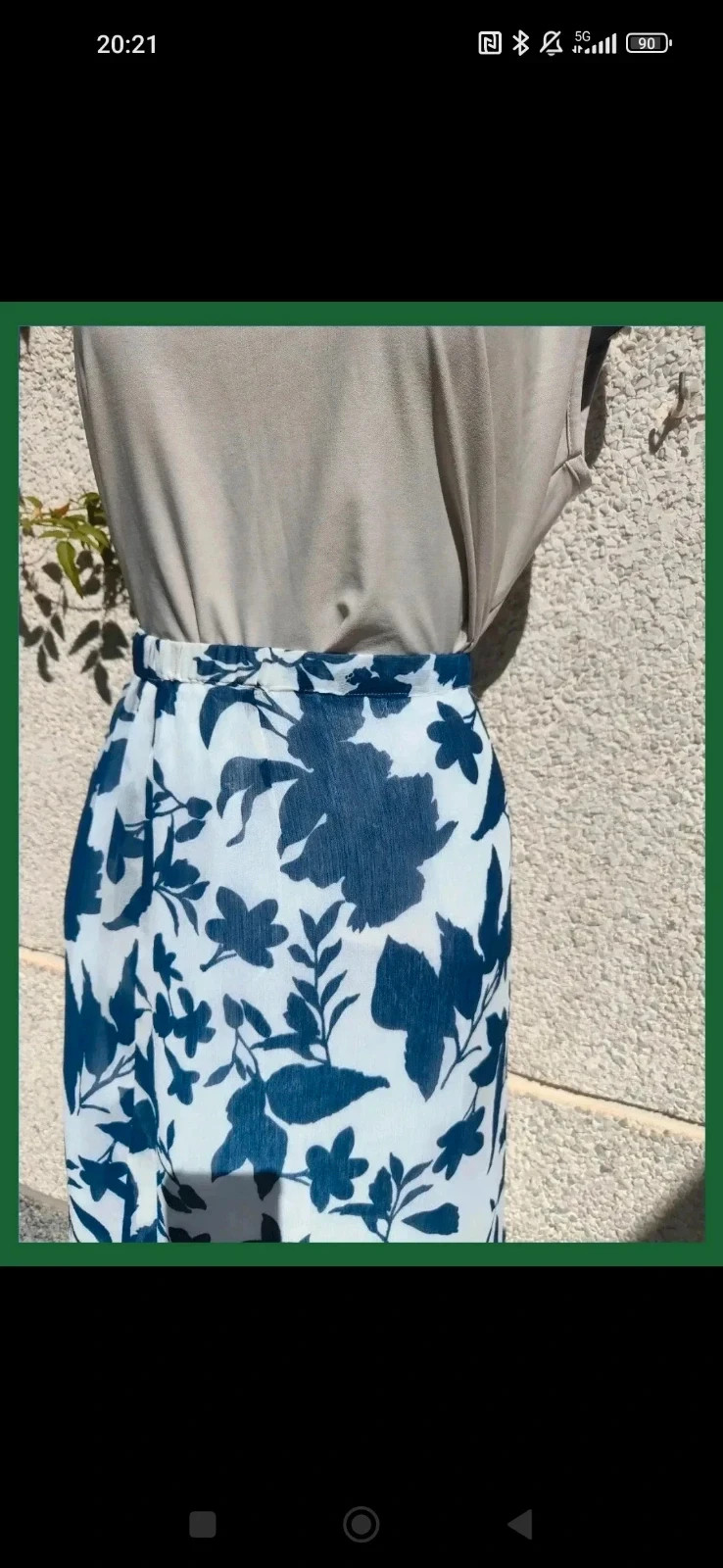 Falda Midi con Estampado Floral Azul y Blanco 🤍 – La Boutique – taille XL / 42 / 14 5