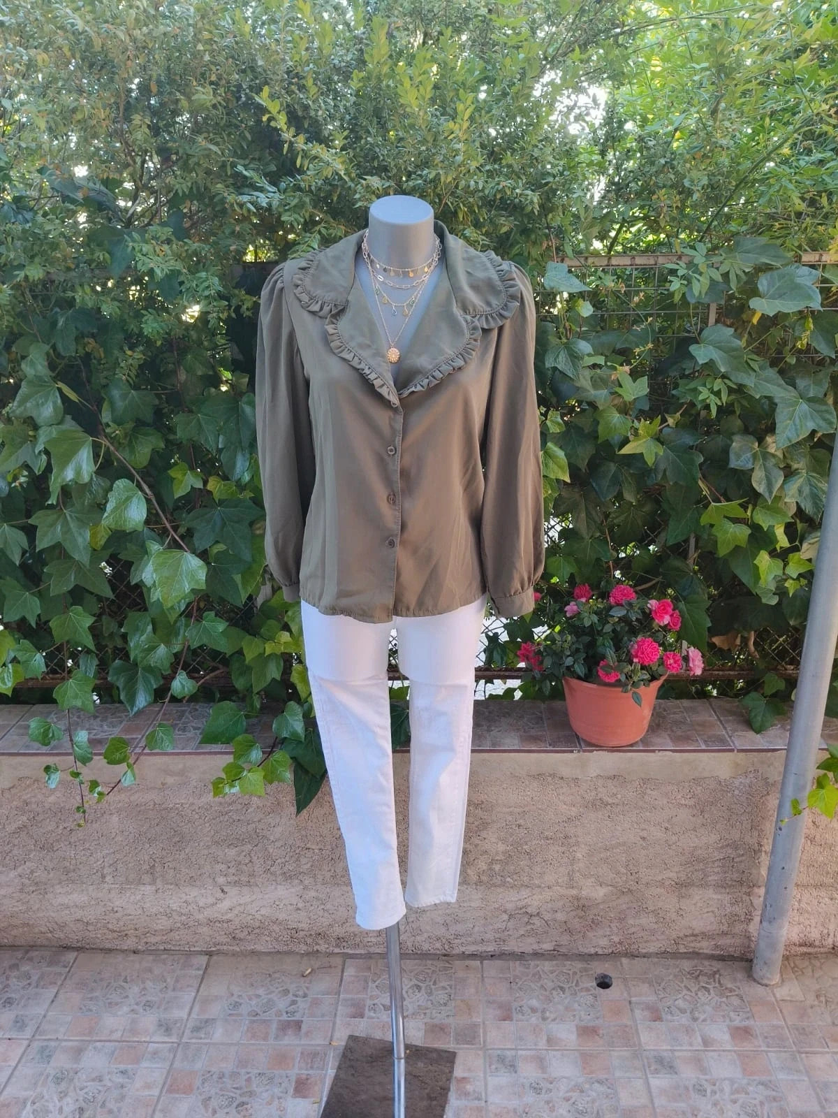 Camisa romántica verde caqui - MUSE 🌈