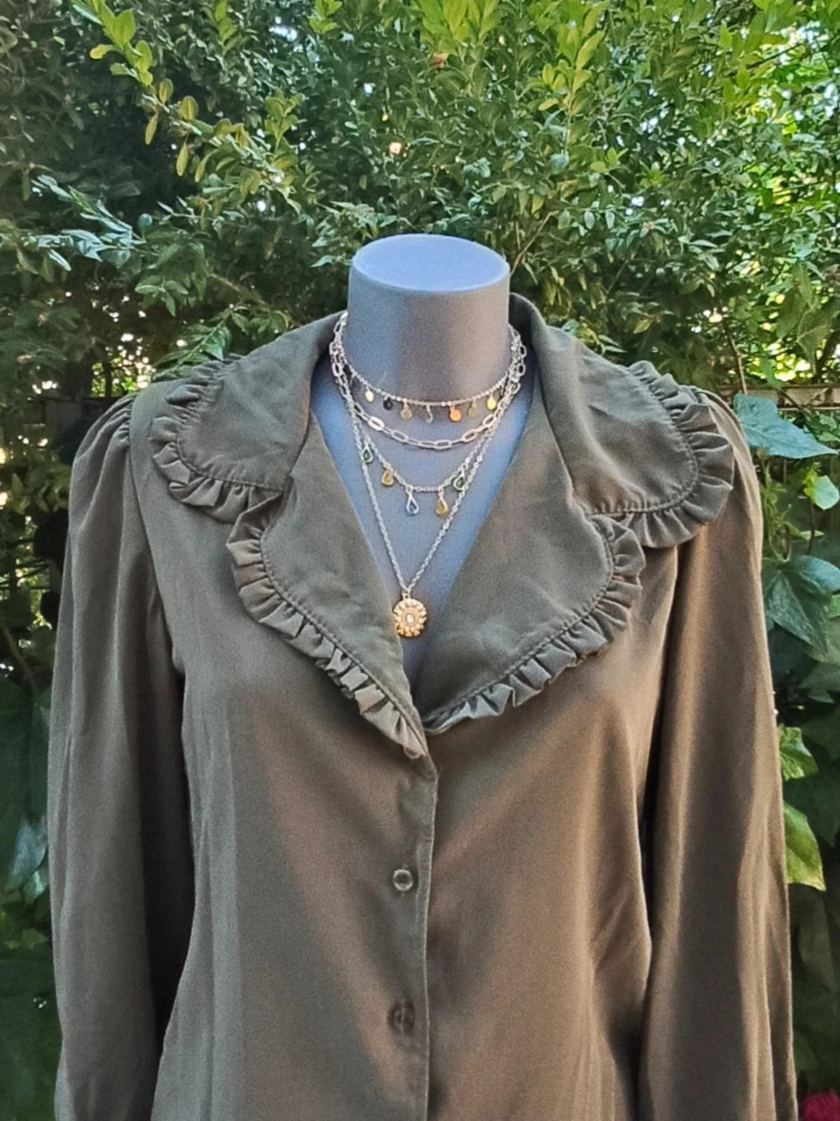 Camisa romántica verde caqui - MUSE 🌈 – Muse – taille M / 38 / 10 5