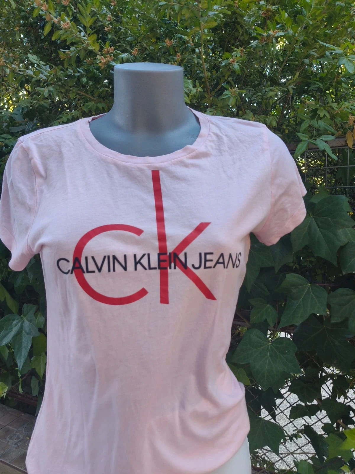 Camiseta Calvin Klein Jeans - Rosa 🩷 – Calvin Klein Jeans – taille M / 38 / 10 4