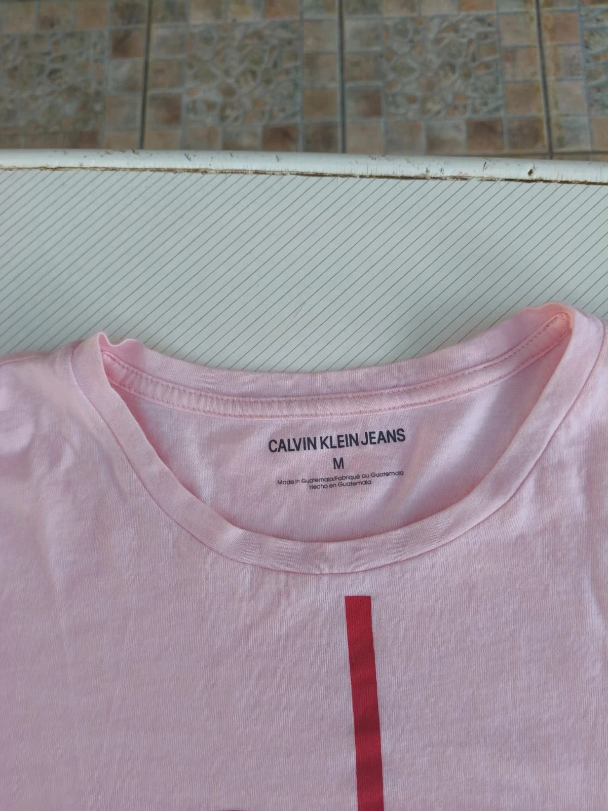 Camiseta Calvin Klein Jeans - Rosa 🩷 – Calvin Klein Jeans – taille M / 38 / 10 5