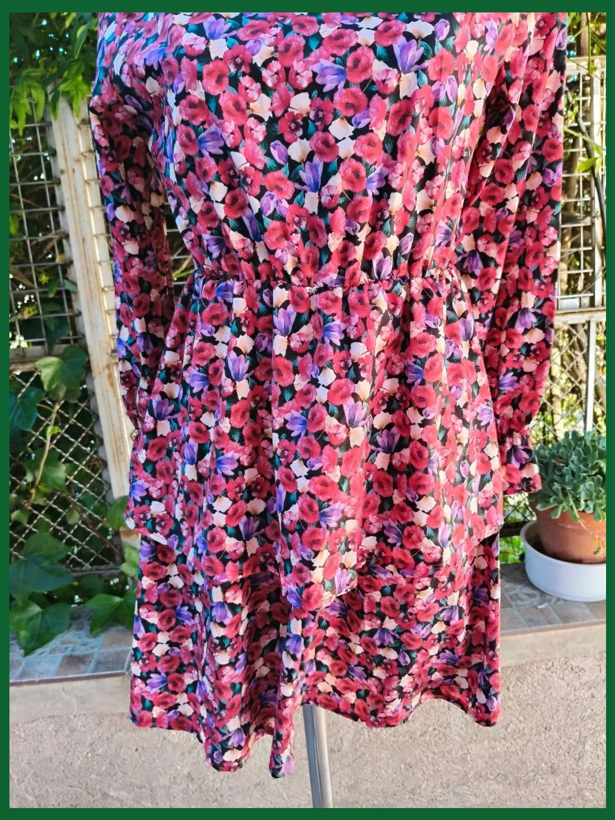 Vestido Corto con Estampado Floral Vibrante y Volantes 🌺 – Boutique Bohéme – taille L / 40 / 12 5