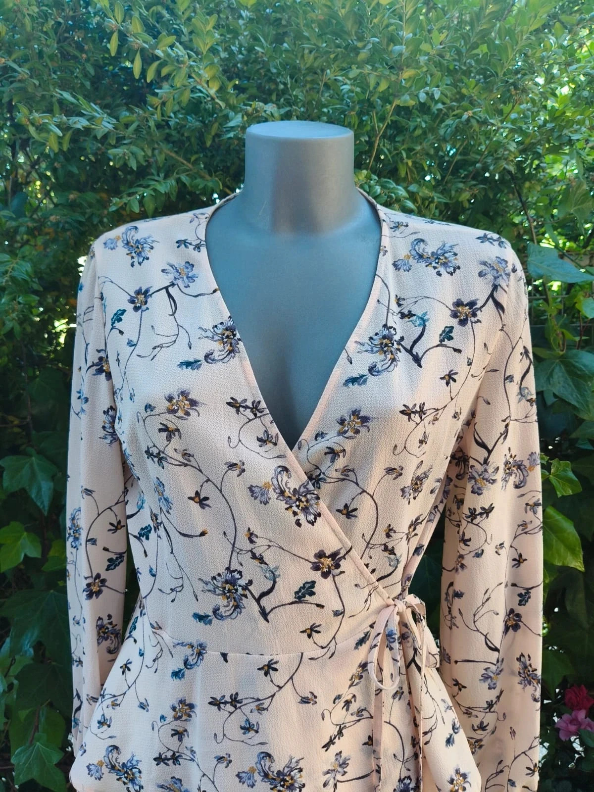 Blusa Cruzada de Flores / Primark (Talla 40) 🌈 – Primark – taille L / 40 / 12 2