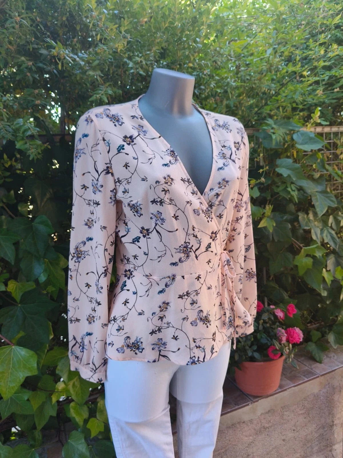 Blusa Cruzada de Flores / Primark (Talla 40) 🌈 – Primark – taille L / 40 / 12 4
