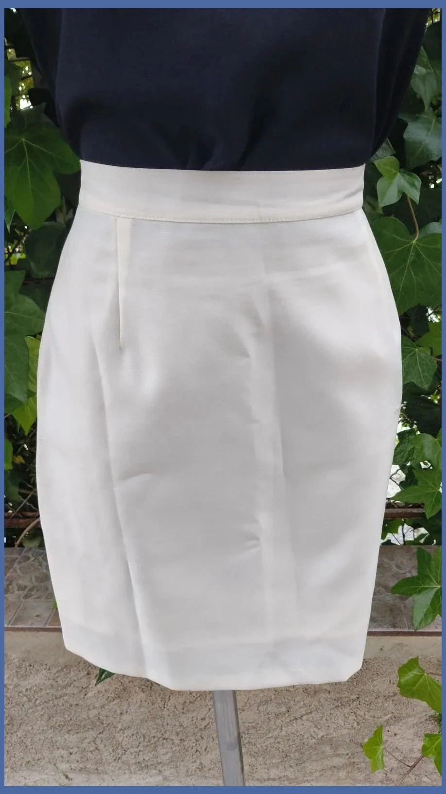 Falda Mini Blanca Elegante - Estilo Minimalista – CML – taille L / 40 / 12 4