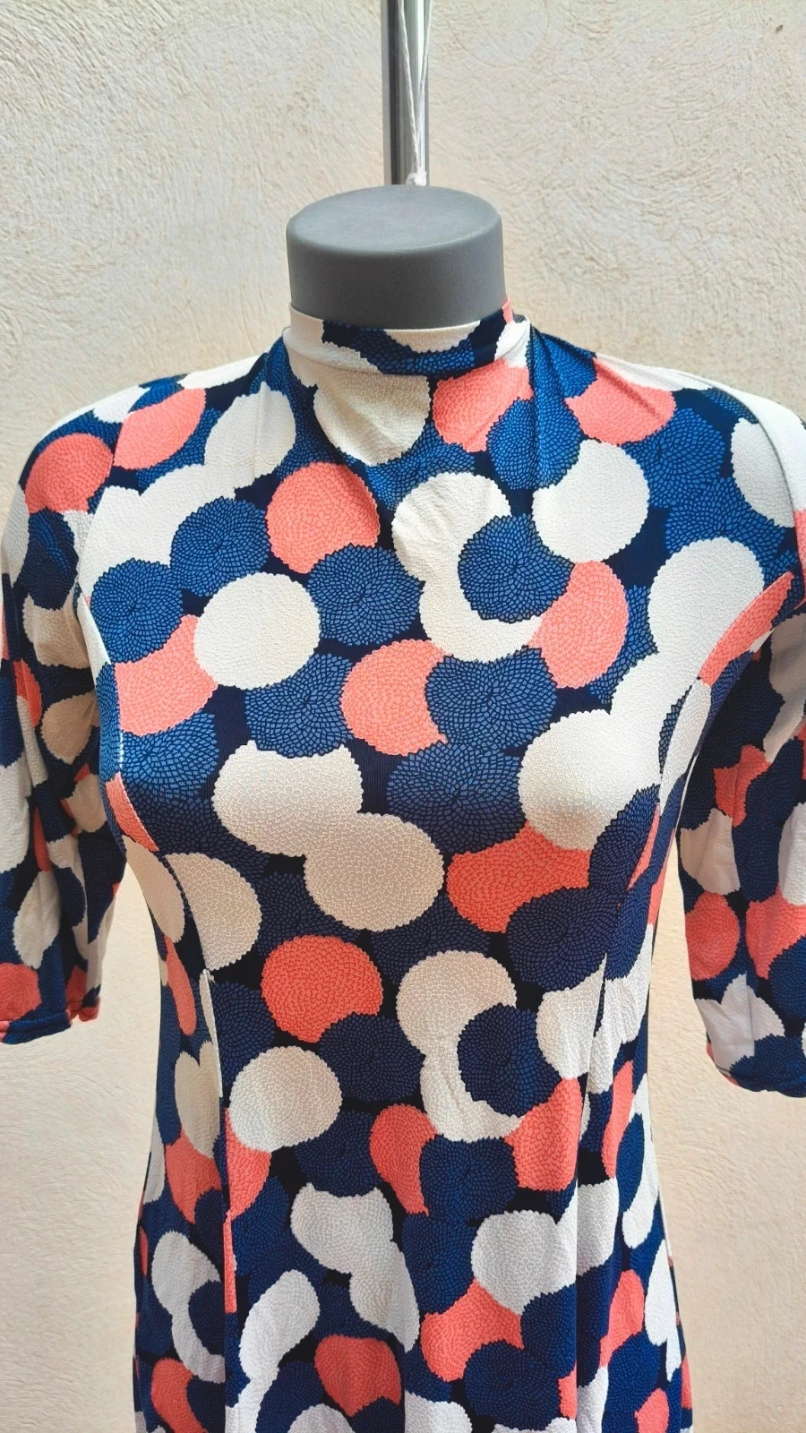 Vestido Pompones Blue & Coral – Súper favorecedor 🌈 – La Boutique – taille S / 36 / 8 4