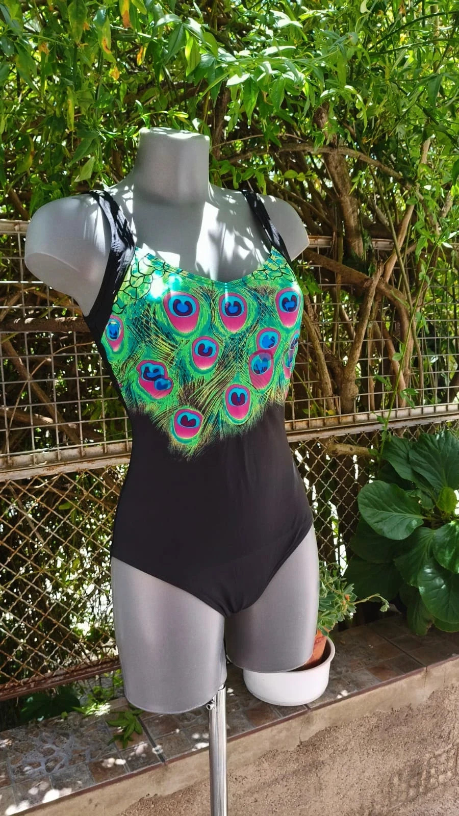 Bañador con Estampado de Plumas de Pavo Real - bpc selection 🌈 – bpc bonprix collection – taille L / 40 / 12 2