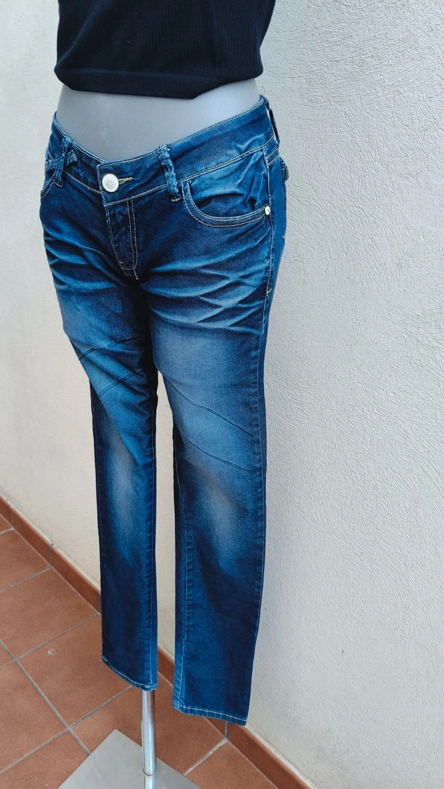 Jeans Kiss Miss - Diseño Exclusivo en Bolsillo Trasero 🌈 – Kiss Miss – taille L / 40 / 12 4
