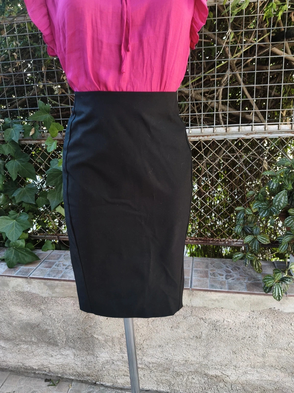 Falda de tubo negra Zara Basic 🌈 – Zara – taille M / 38 / 10 2