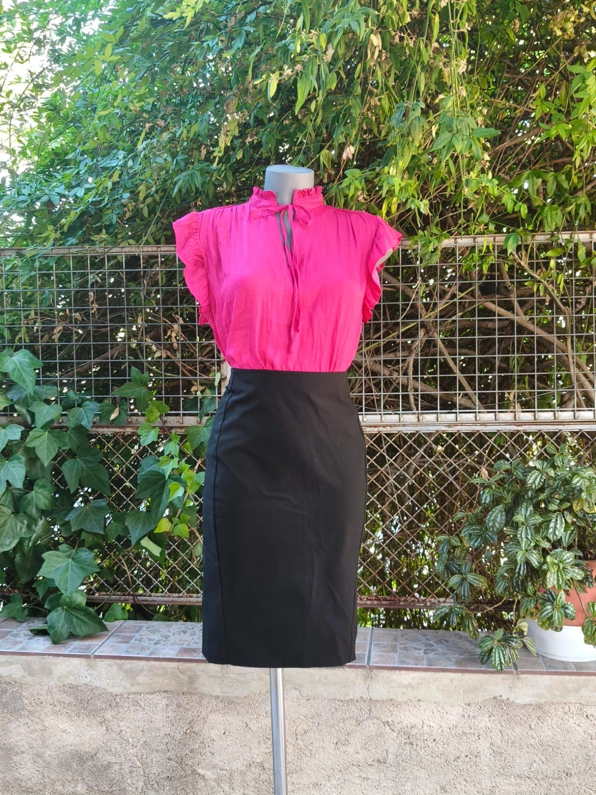 Falda de tubo negra Zara Basic 🌈 – Zara – taille M / 38 / 10