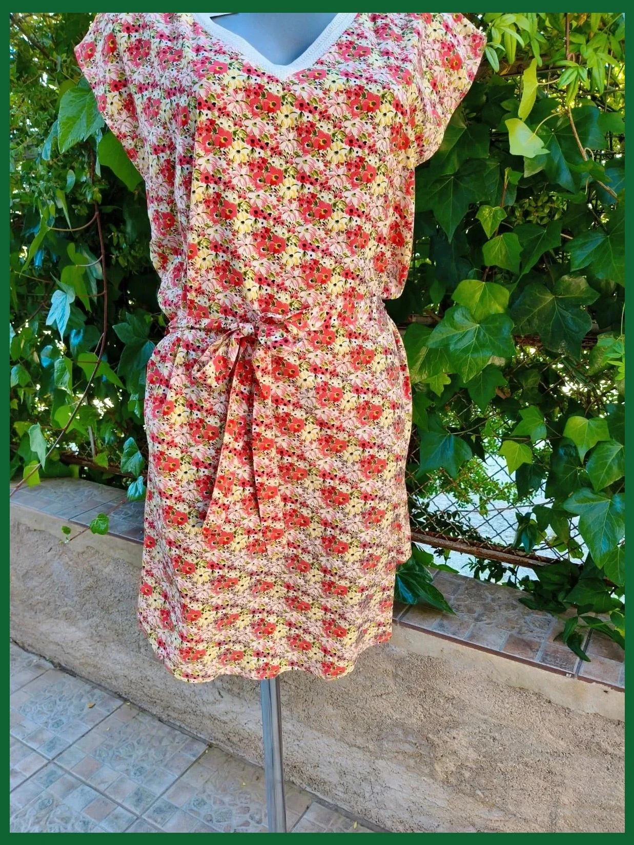 Vestido Playero Floral con Detalle Lurex (Talla M/L) 🌈 – By One – taille M / 38 / 10 3