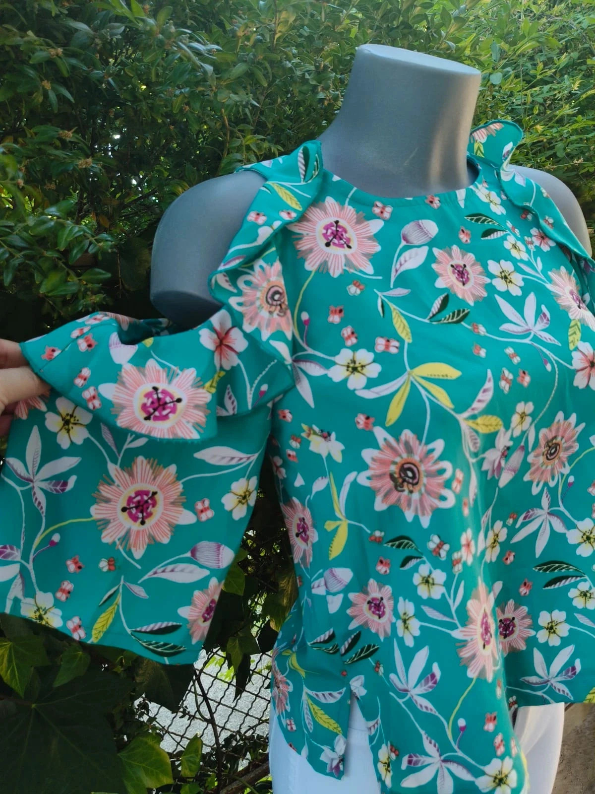 Blusa de Flores con Hombros Descubiertos - Morgan de Toi (Talla 36) 🌈 – Morgan – taille S 5