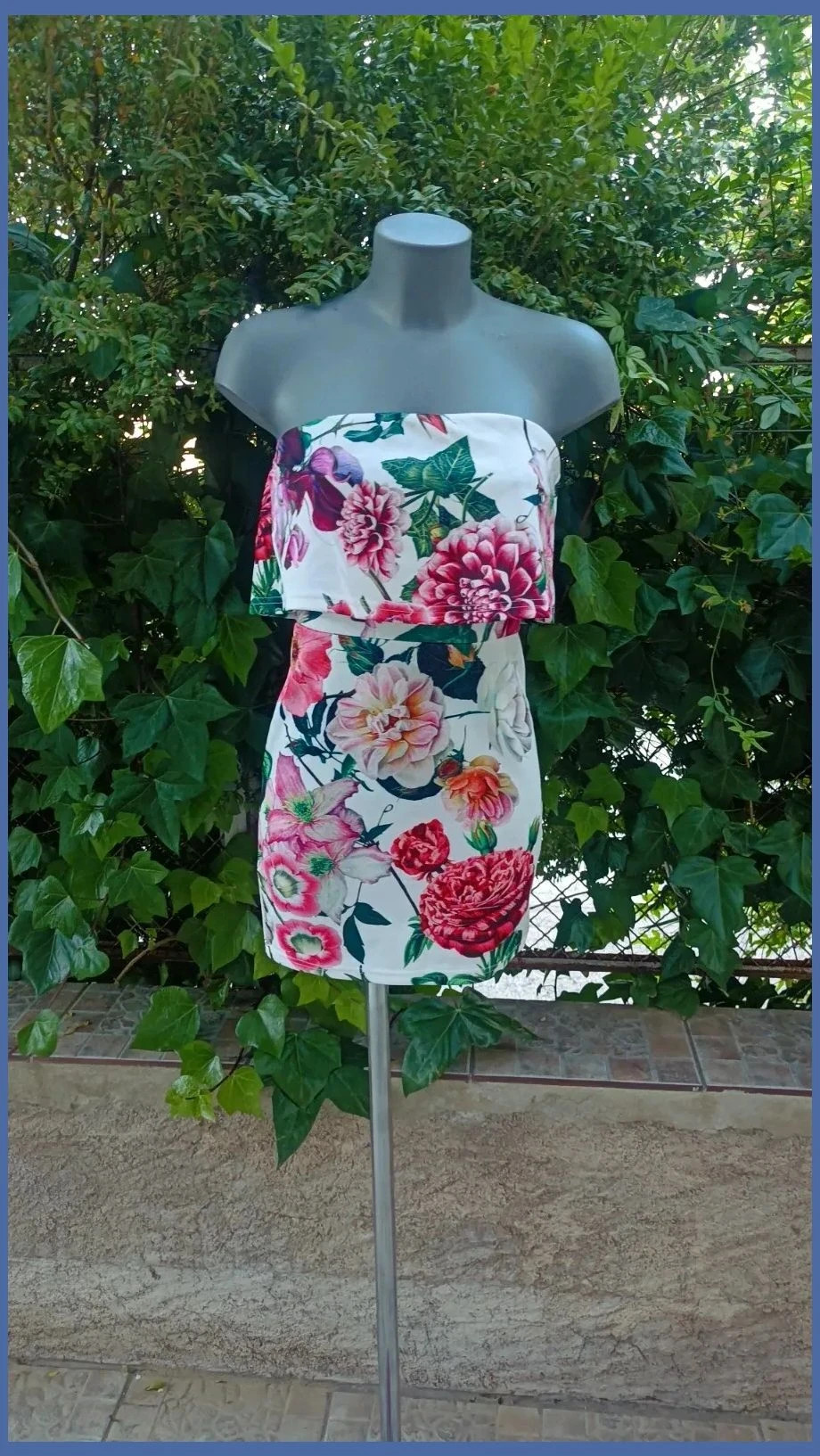 Vestido Ajustado Palabra de Honor con Volante Parisian (Talla 36) 🌈