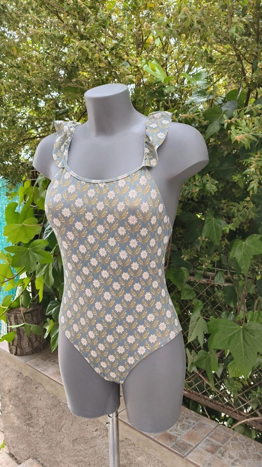 Bañador Floral con Volantes - Talla 13/14 🌈 – Summer – taille 14 ans / 164 cm 3