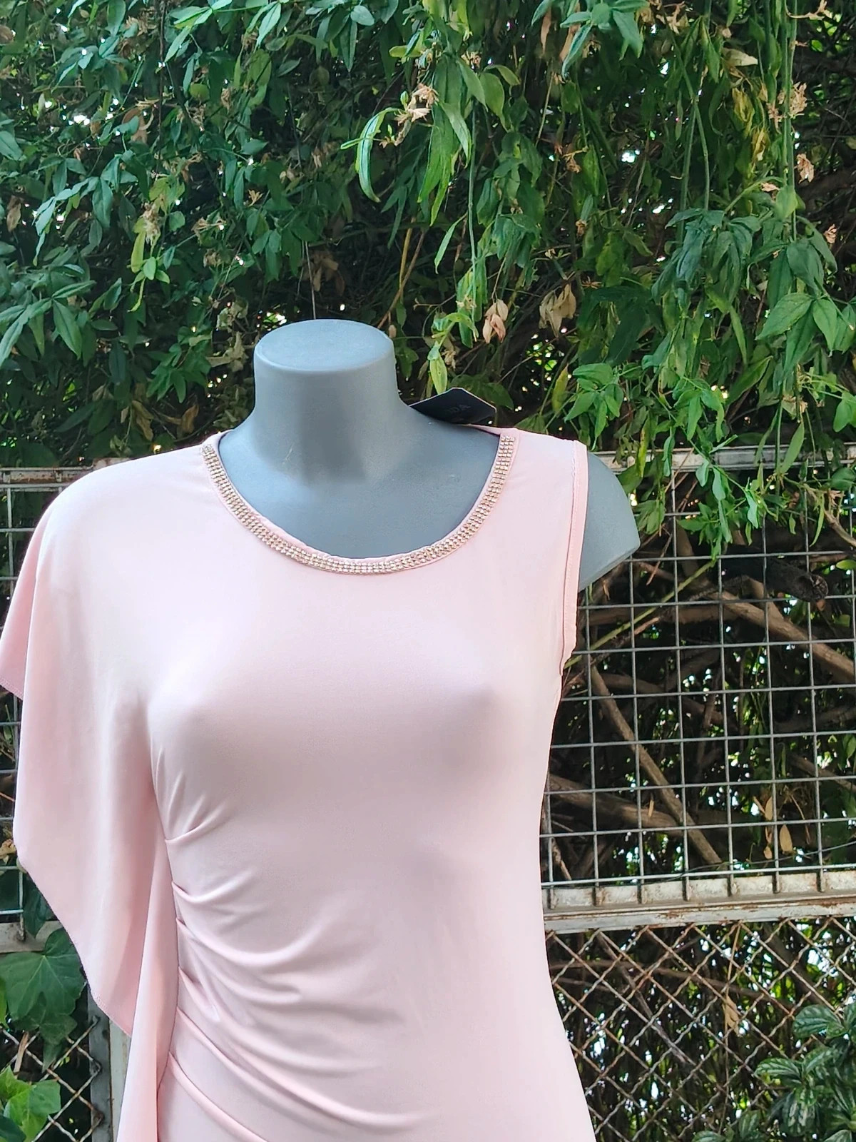 Vestido de fiesta rosa pastel con pedrería 🌈 – M-Made in Italy – taille S / 36 / 8 2