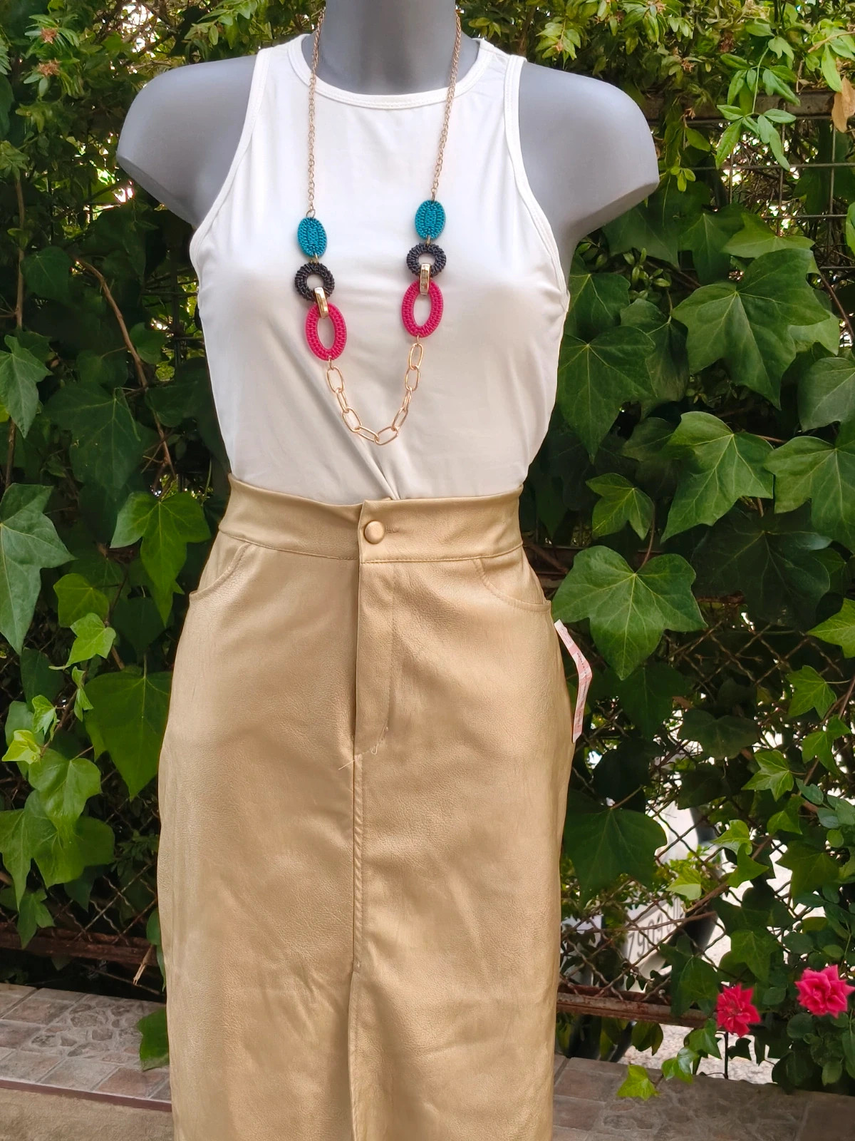 Falda midi dorada metalizada polipiel 🌈 – La Boutique – taille L / 40 / 12 2