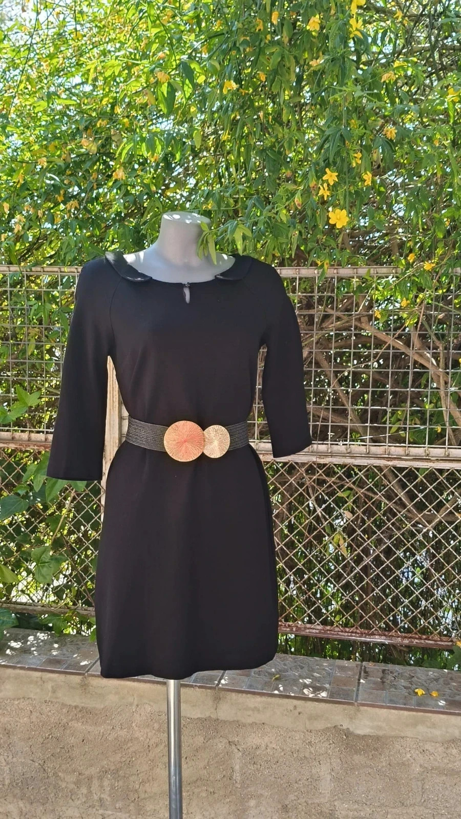 Vestido Negro con Cuello Peter Pan - One Step 🌈