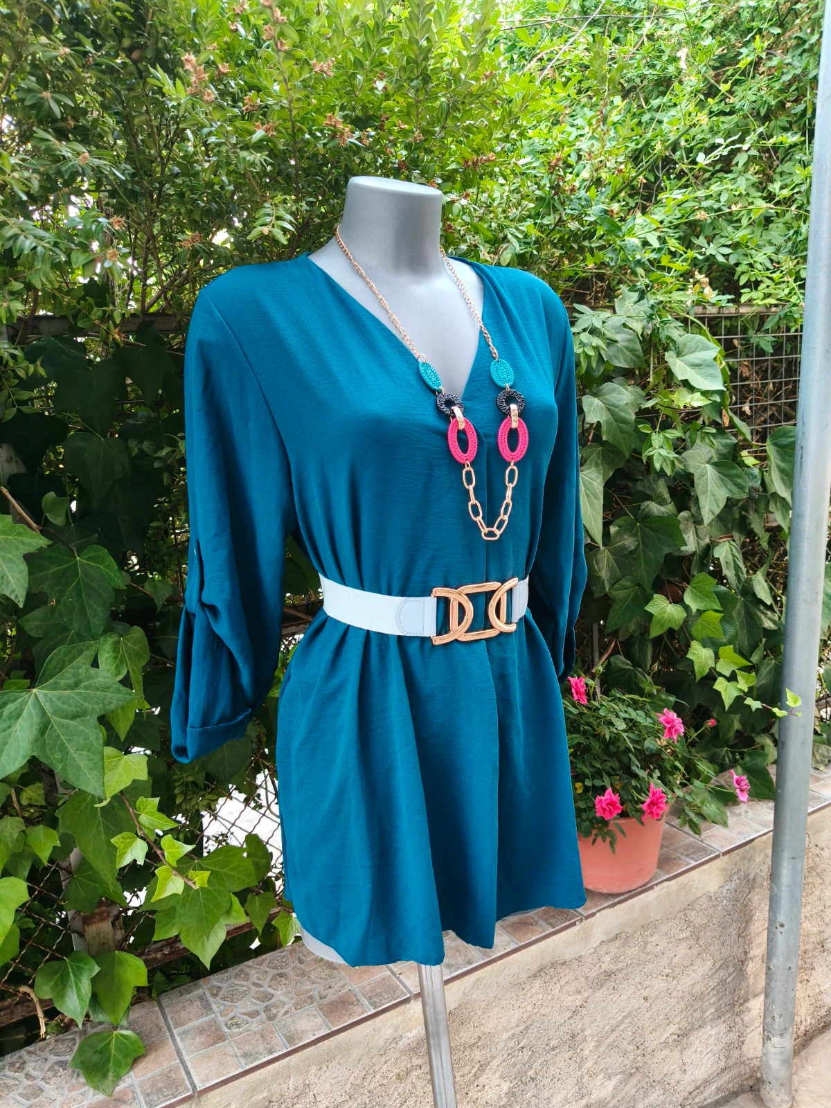 Blusón fluido cuello pico azul petróleo 🌈 – La Boutique – taille L / 40 / 12 2