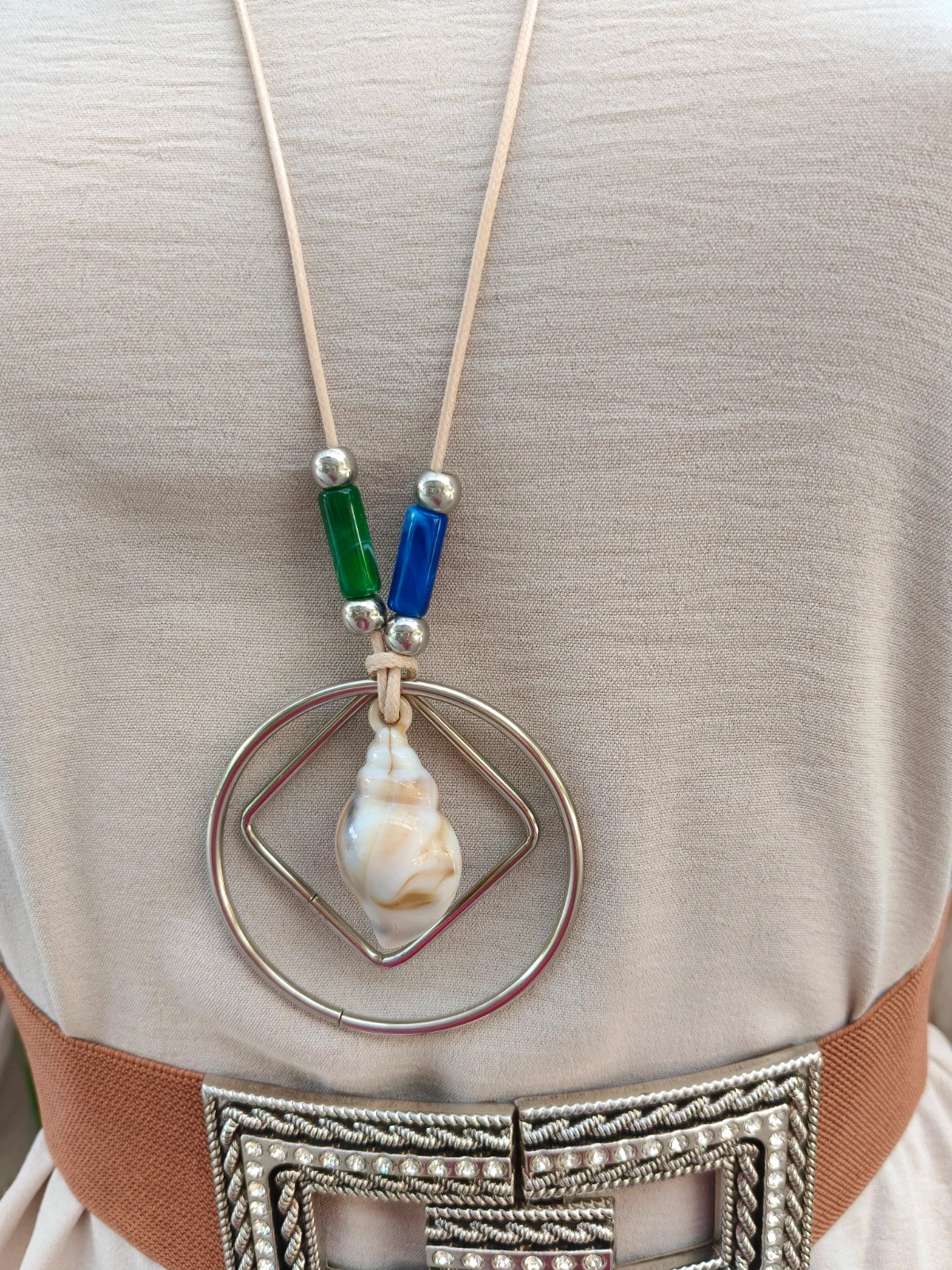 Collar largo concha 🌈