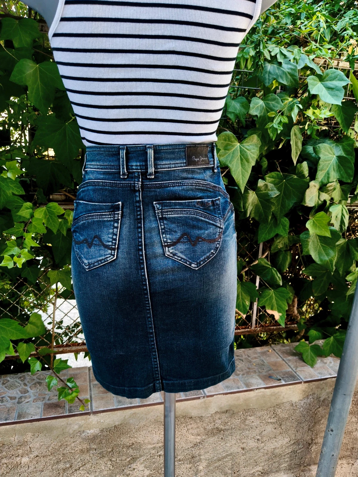 Falda Vaquera Pepe Jeans – Color Negro / Lavado Oscuro 🌈 – Pepe Jeans – taille S / 36 / 8 5