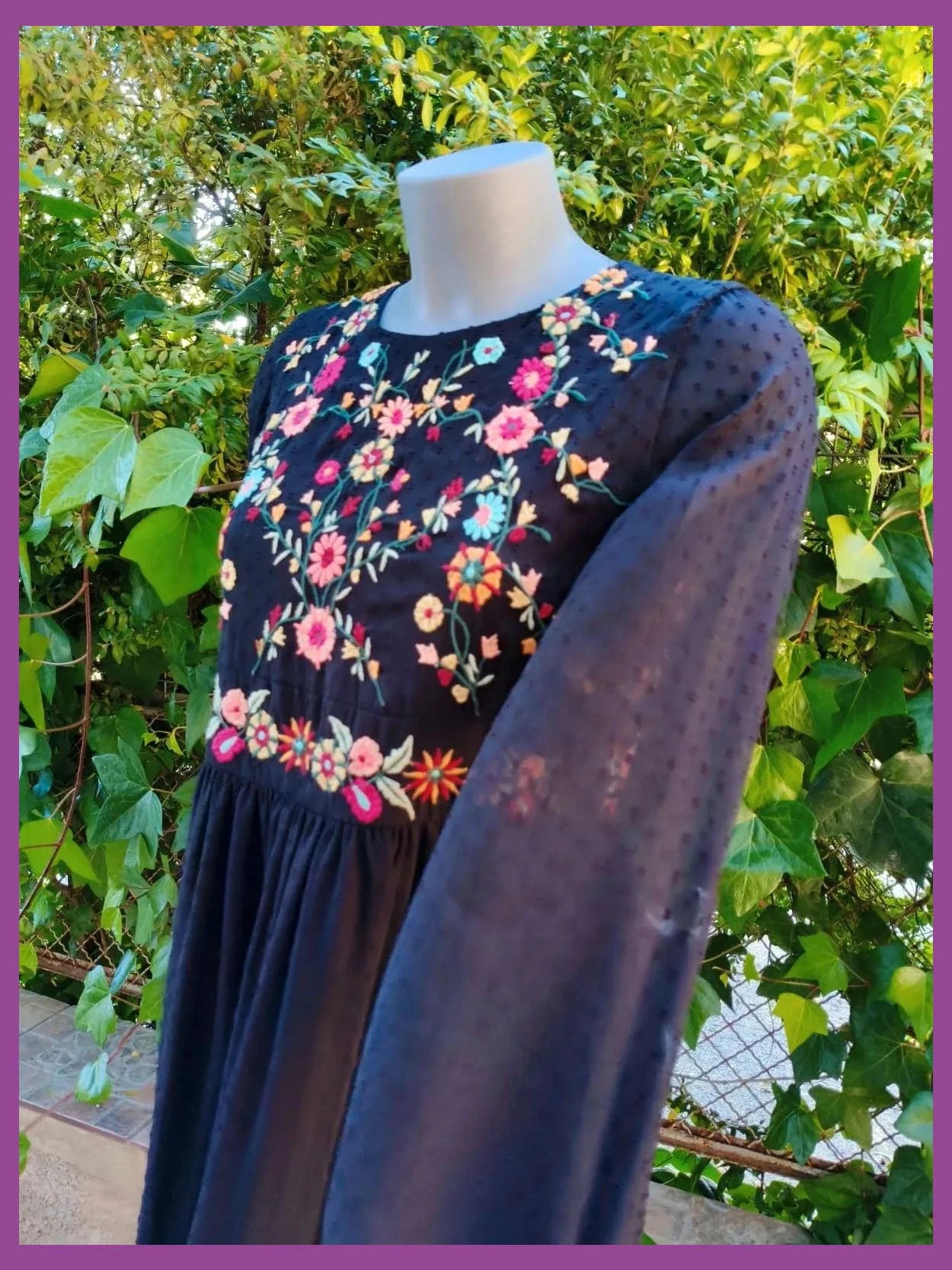 Vestido Corto Negro con Bordados Florales Estilo Boho 🌈 – Zara – taille XS / 34 / 6 5