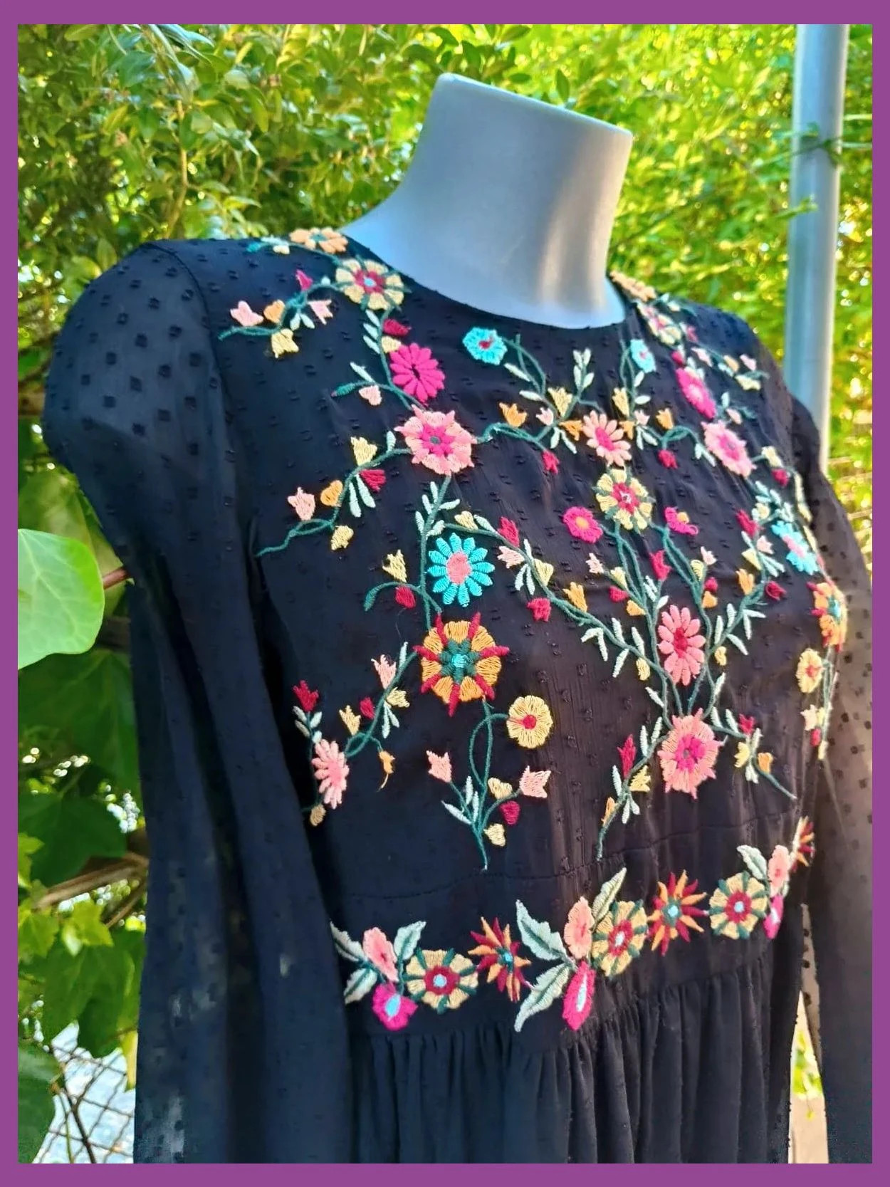 Vestido Corto Negro con Bordados Florales Estilo Boho 🌈 – Zara – taille XS / 34 / 6 4