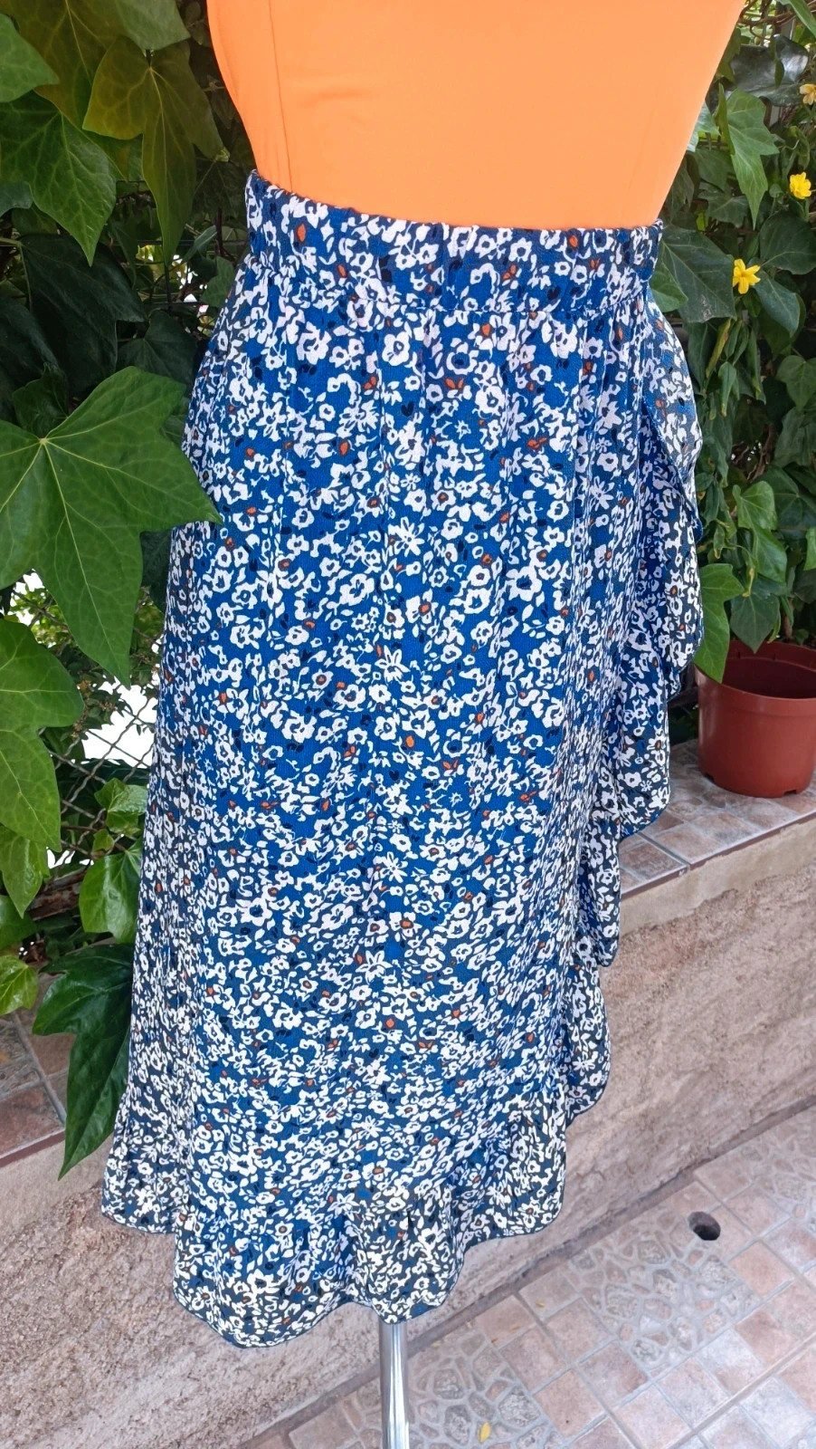Falda Midi Floral Azul con Volantes - Ideal Verano🌈 – Casual LADIES – taille L / 40 / 12 4