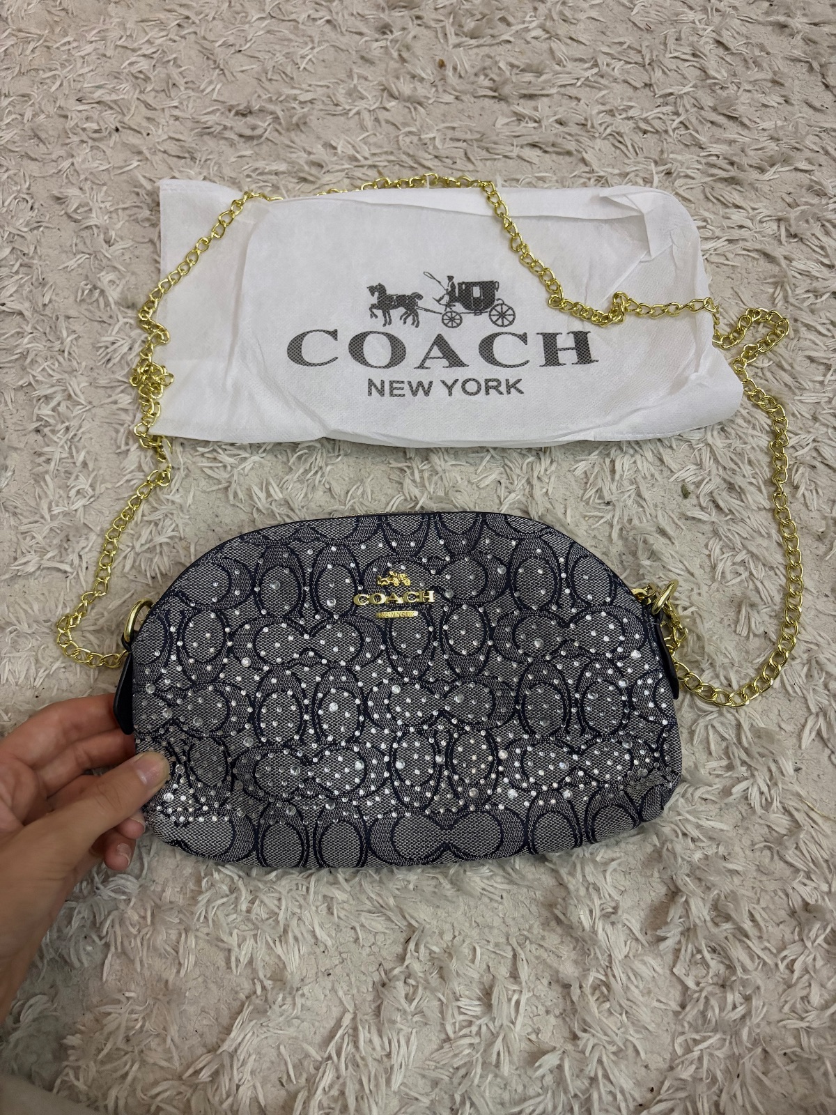 Sac bandoulière gris/noir à strass – chaîne dorée + dragonne – Pas de marque – taille Taille unique 5