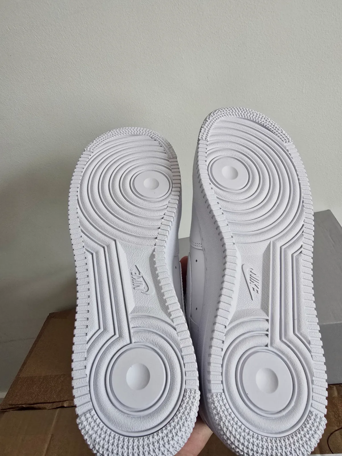 Baskets air force one 1.07 taille 42.5 – Nike – taille EU 42 7